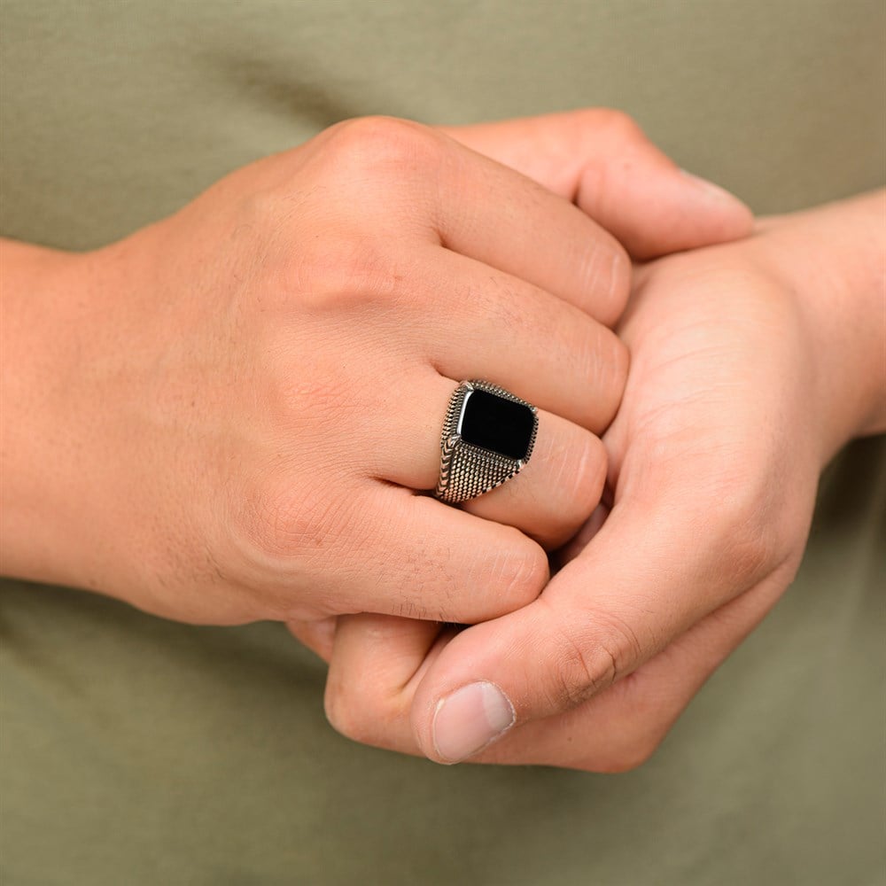Siyah Oniks Pençe Tırnak Gümüş Yüzük