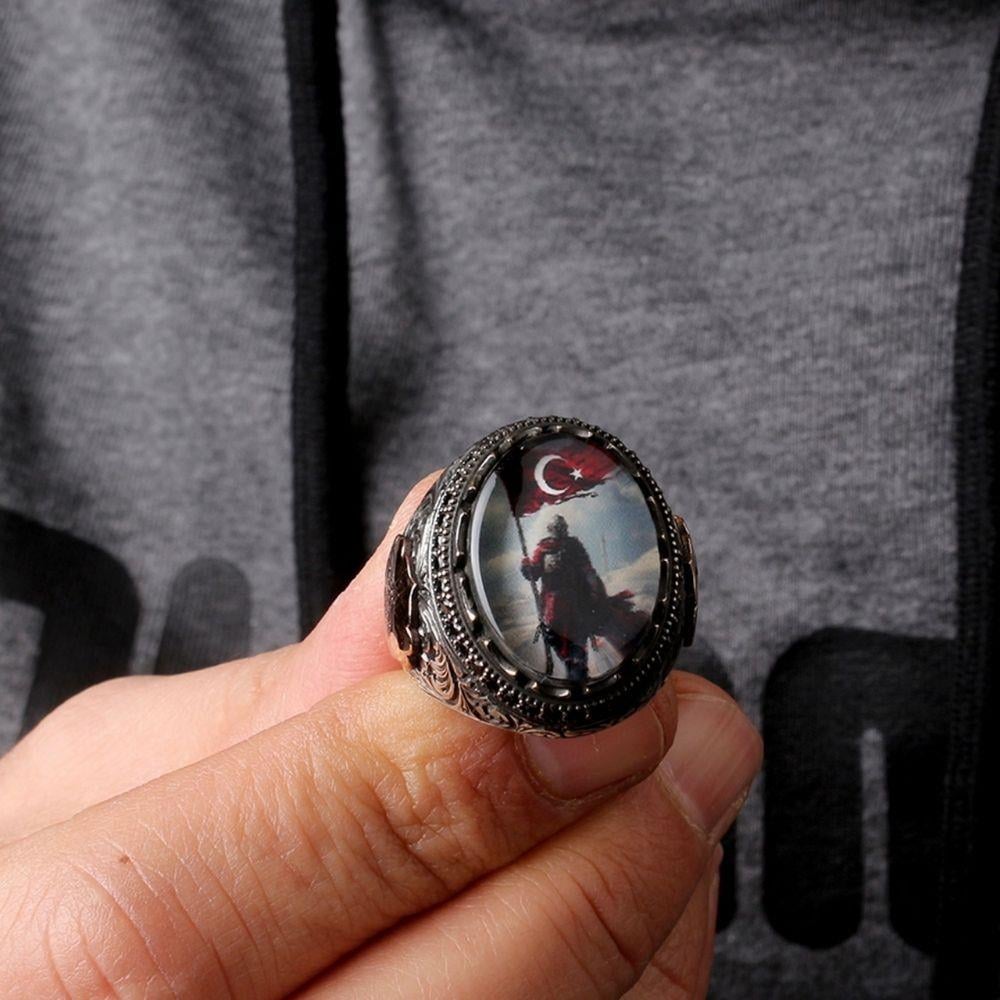 Tarihin Muhafızı Gümüş Yüzük