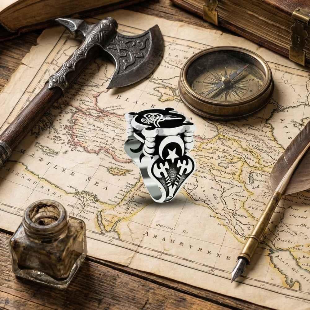 Tuğra Model Ay Yıldız Ve Balta Desenli Gümüş Erkek YüzükTuğra Yüzük