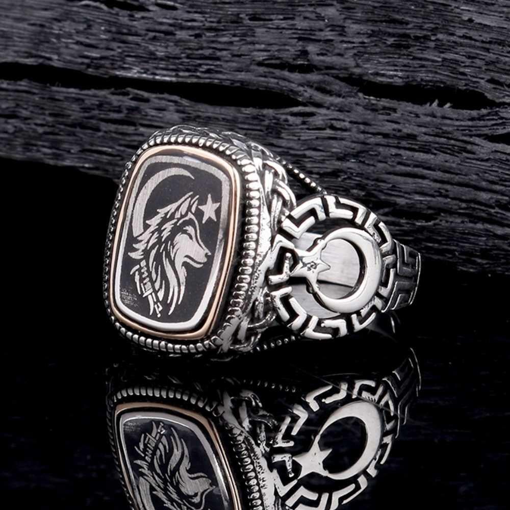 Türk Bayrağı İşlemeli Bozkurtlu Gümüş YüzükBozkurt Yüzükleri