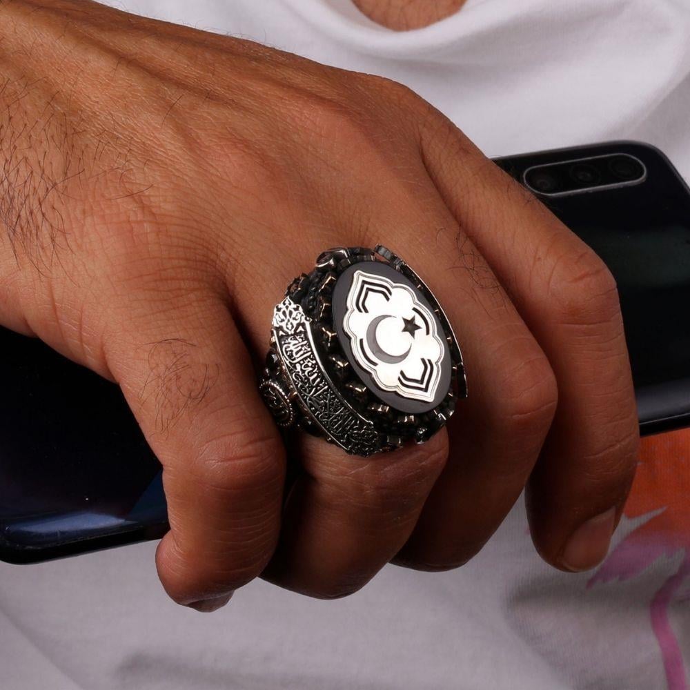 Türk Bayrağı İşlemeli Yanları Kelime-i Tevhid Gümüş Yüzük