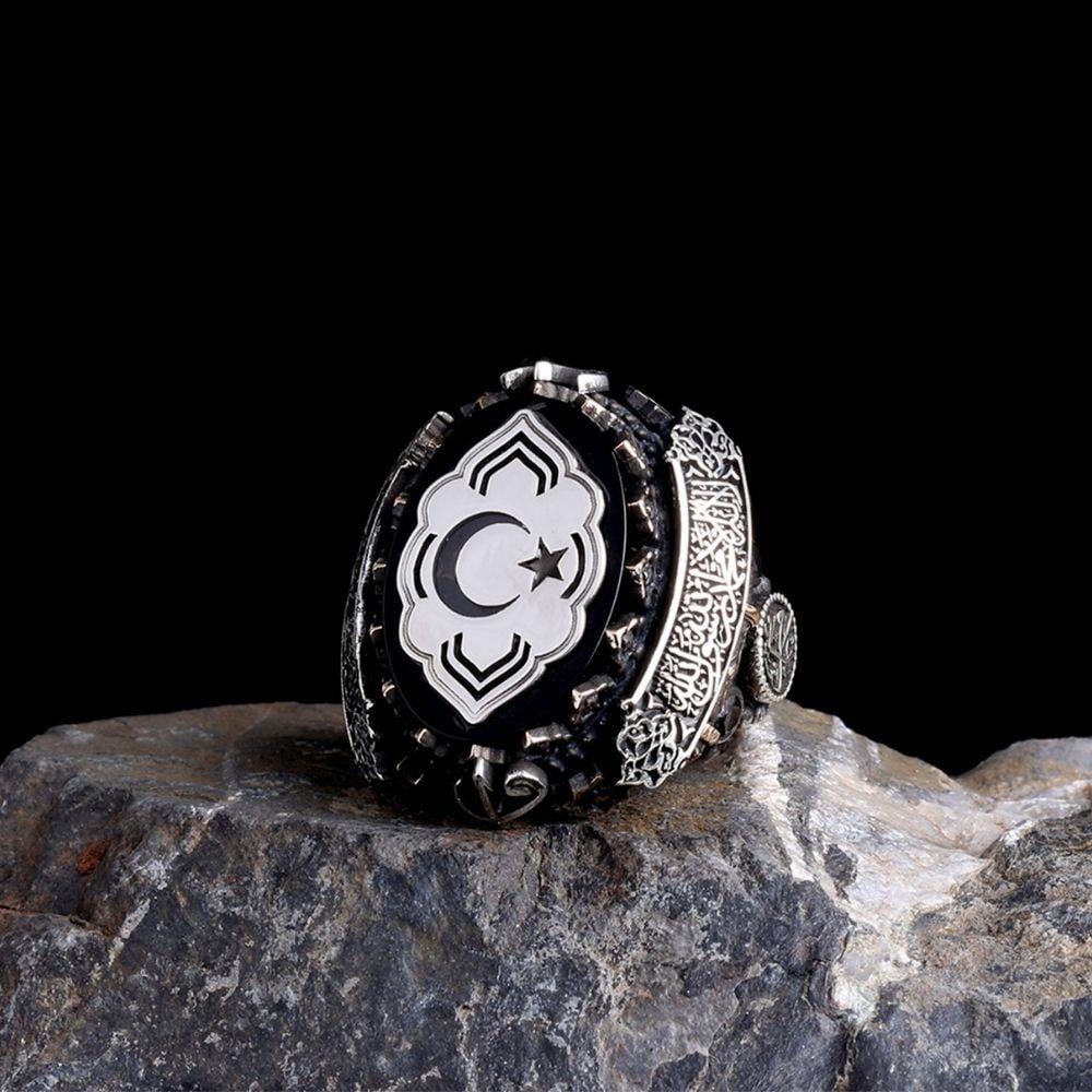 Türk Bayrağı İşlemeli Yanları Kelime-i Tevhid Gümüş Yüzük