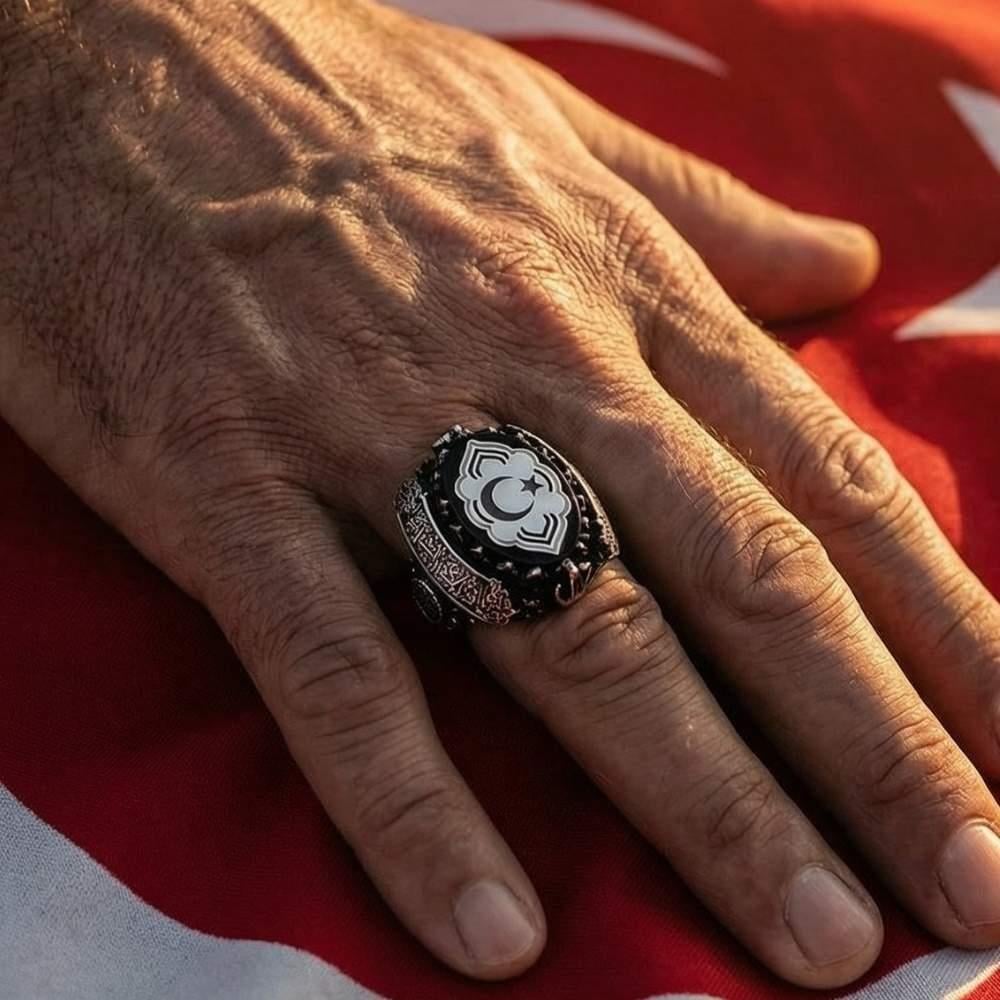 Türk Bayrağı İşlemeli Yanları Kelime-i Tevhid Gümüş YüzükMoon Star Ring