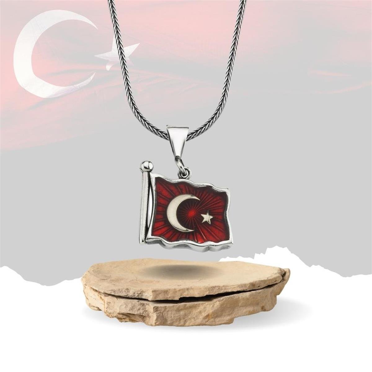 Türk Bayrağımız Gümüş Kolye