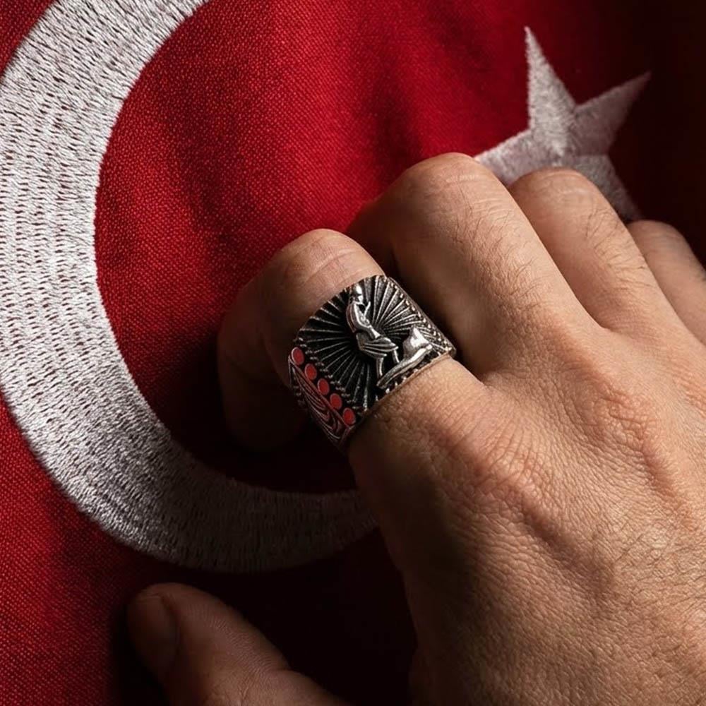 Üç Boyutlu Kemal Atatürk Modeli Gümüş Erkek YüzükAtatürk Yüzükleri