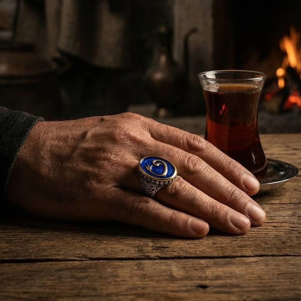 Vav Harfli Mineli Gümüş Erkek YüzükElif Vav Yüzük