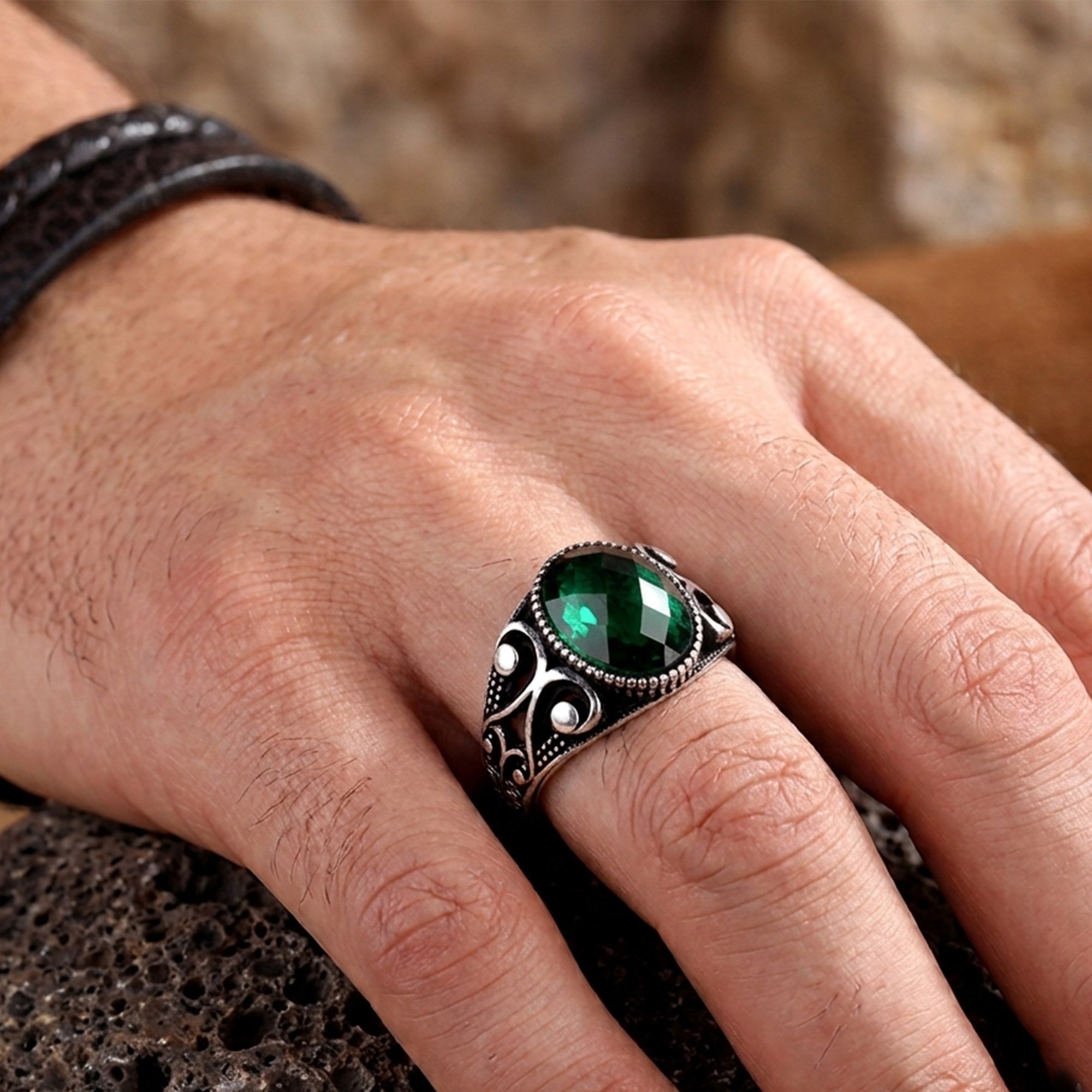 Yeşil Renk Zirkon Taşlı 925 Ayar Gümüş YüzükZircon Stone Ring