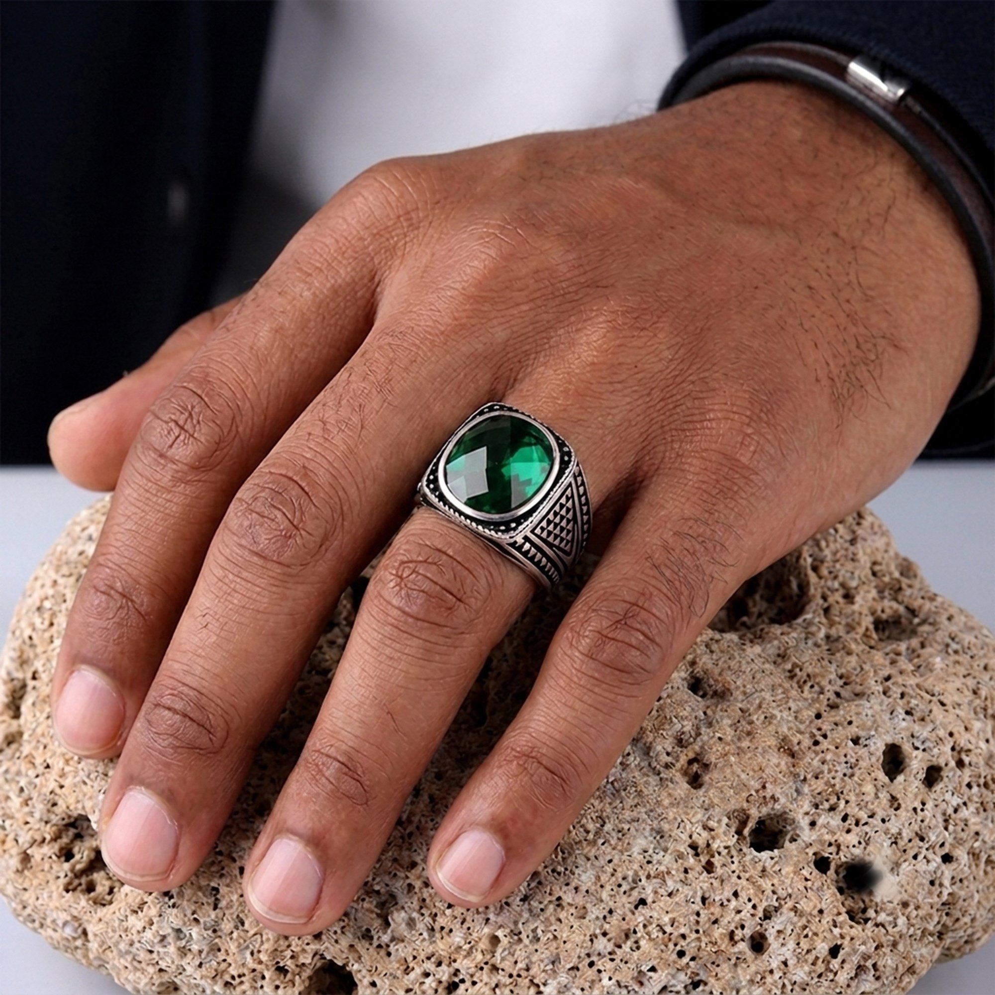 Yeşil Renk Zirkon Taşlı 925 Ayar Gümüş YüzükZircon Stone Ring