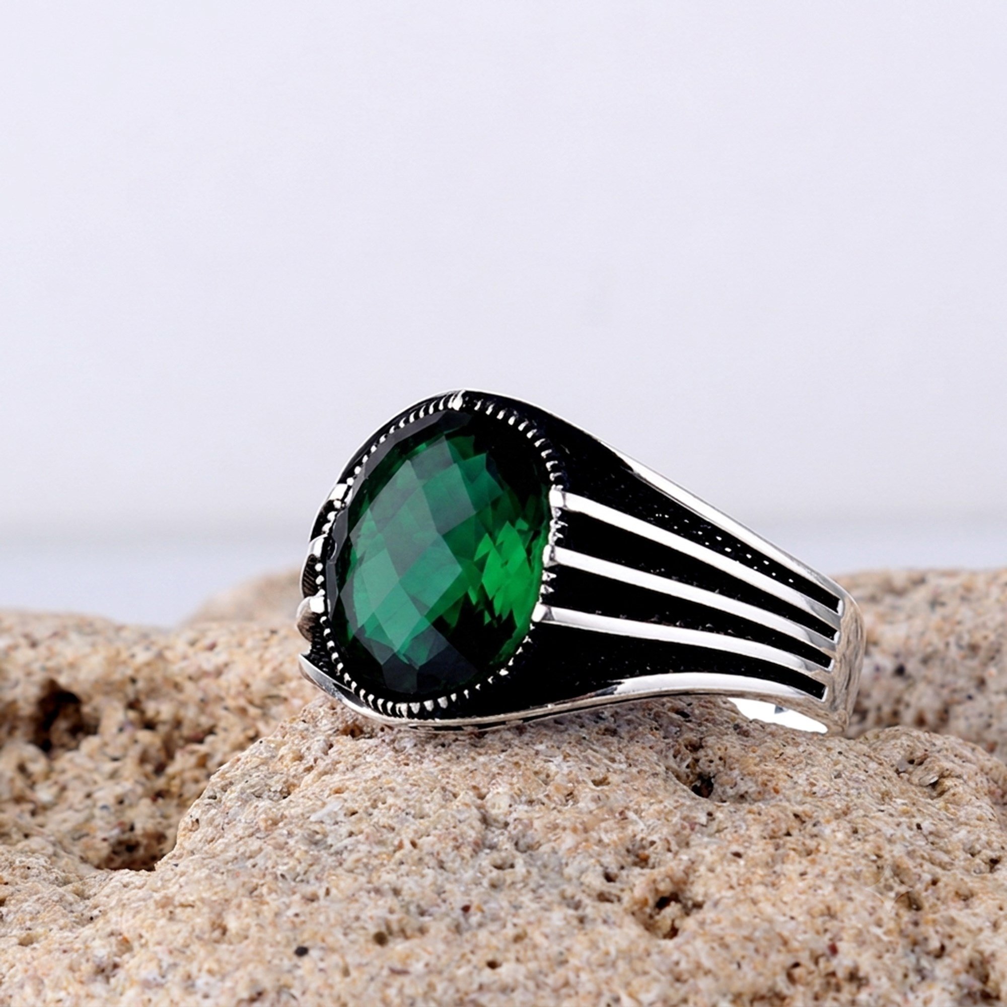 Yeşil Renk Zirkon Taşlı 925 Ayar Gümüş YüzükZircon Stone Ring