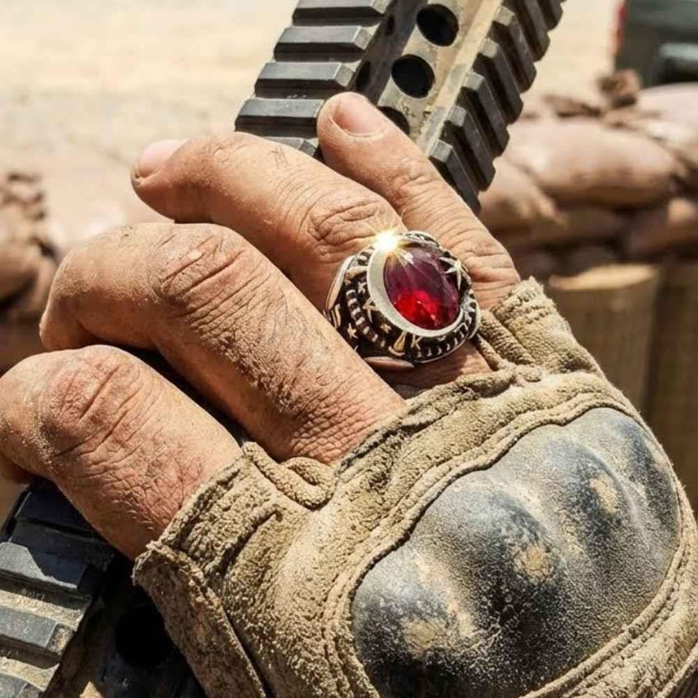 Zirkon Taşlı Pençe Model Gümüş YüzükZirkon Taşlı Yüzükler