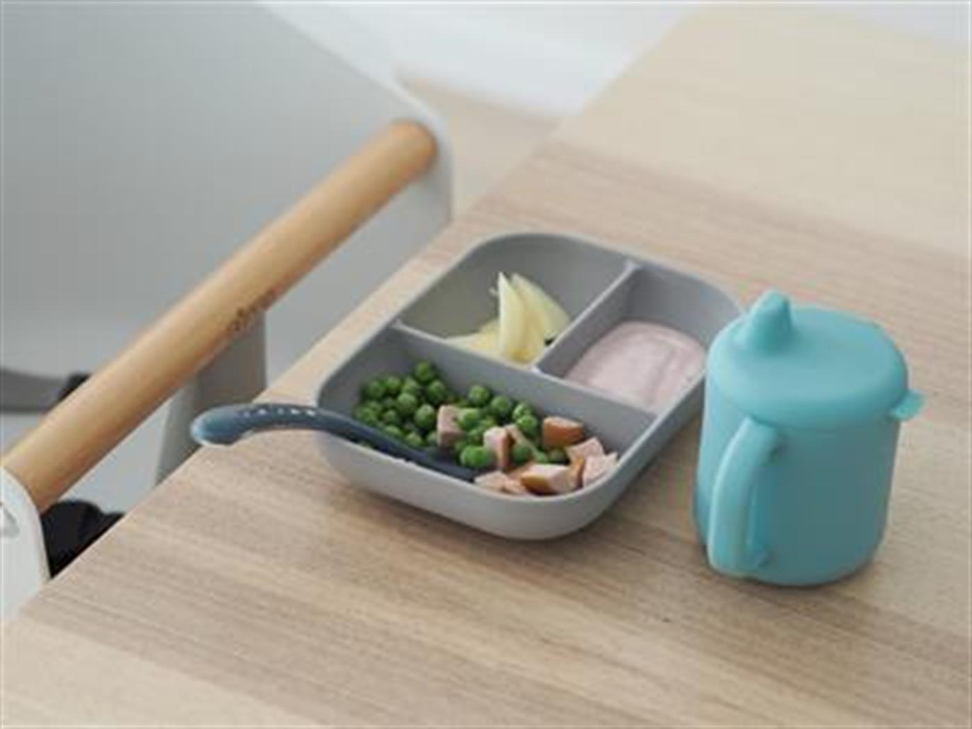 Bölmeli öğrenme yemek seti (4 Parça- mavi bardak)