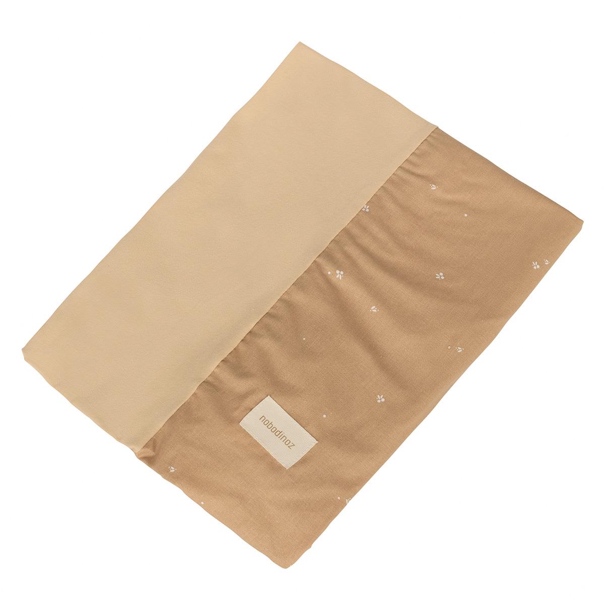 Minder Kılıfı, Blush Little Cherries