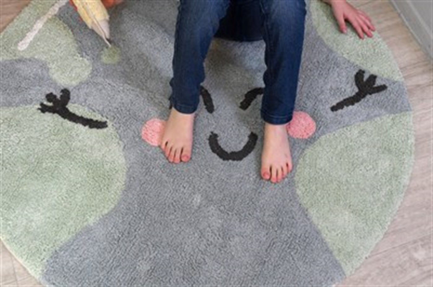 Mr Wonderful Big Big World Halı