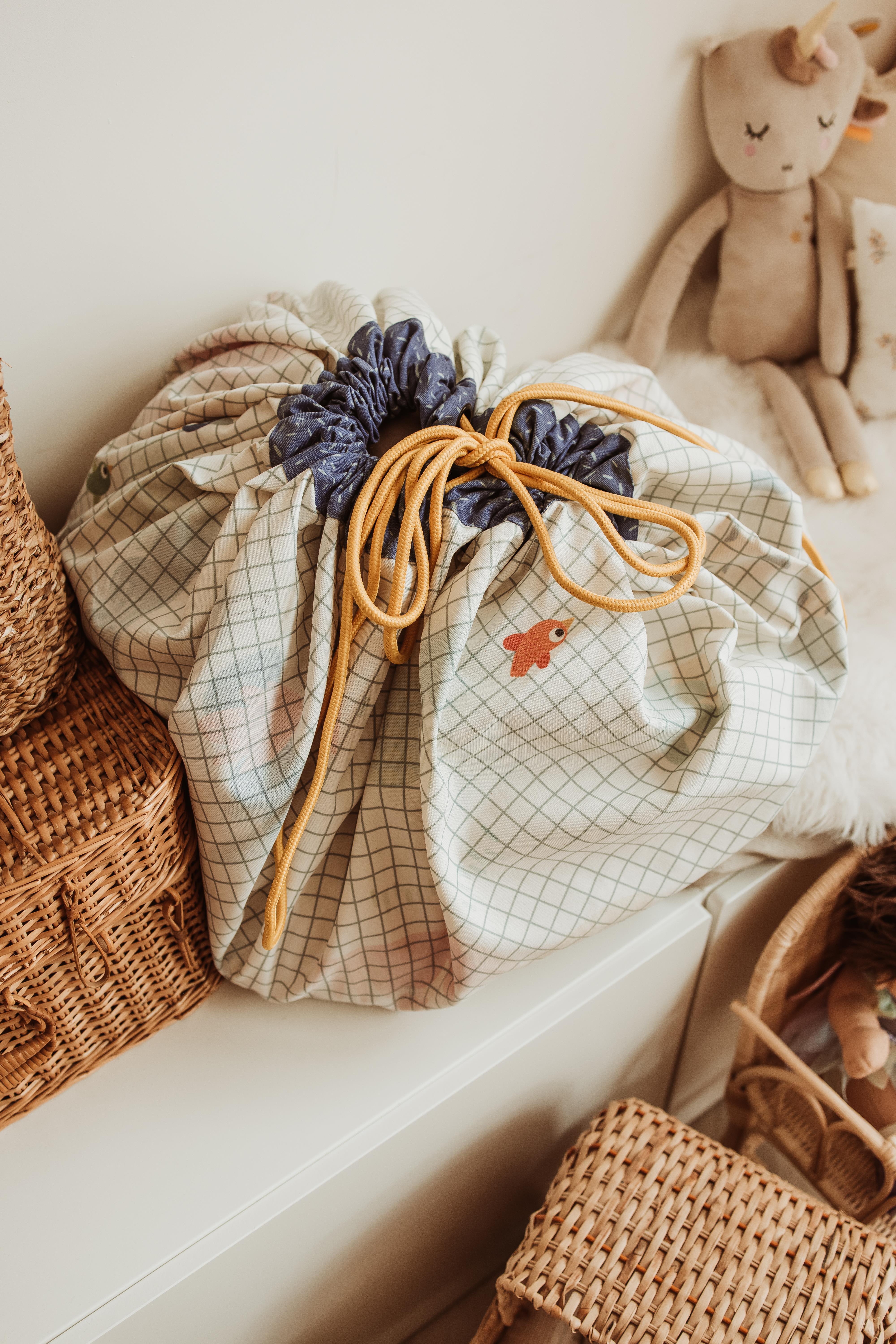 Oyuncak Çantası, Moulin roty - Toupities