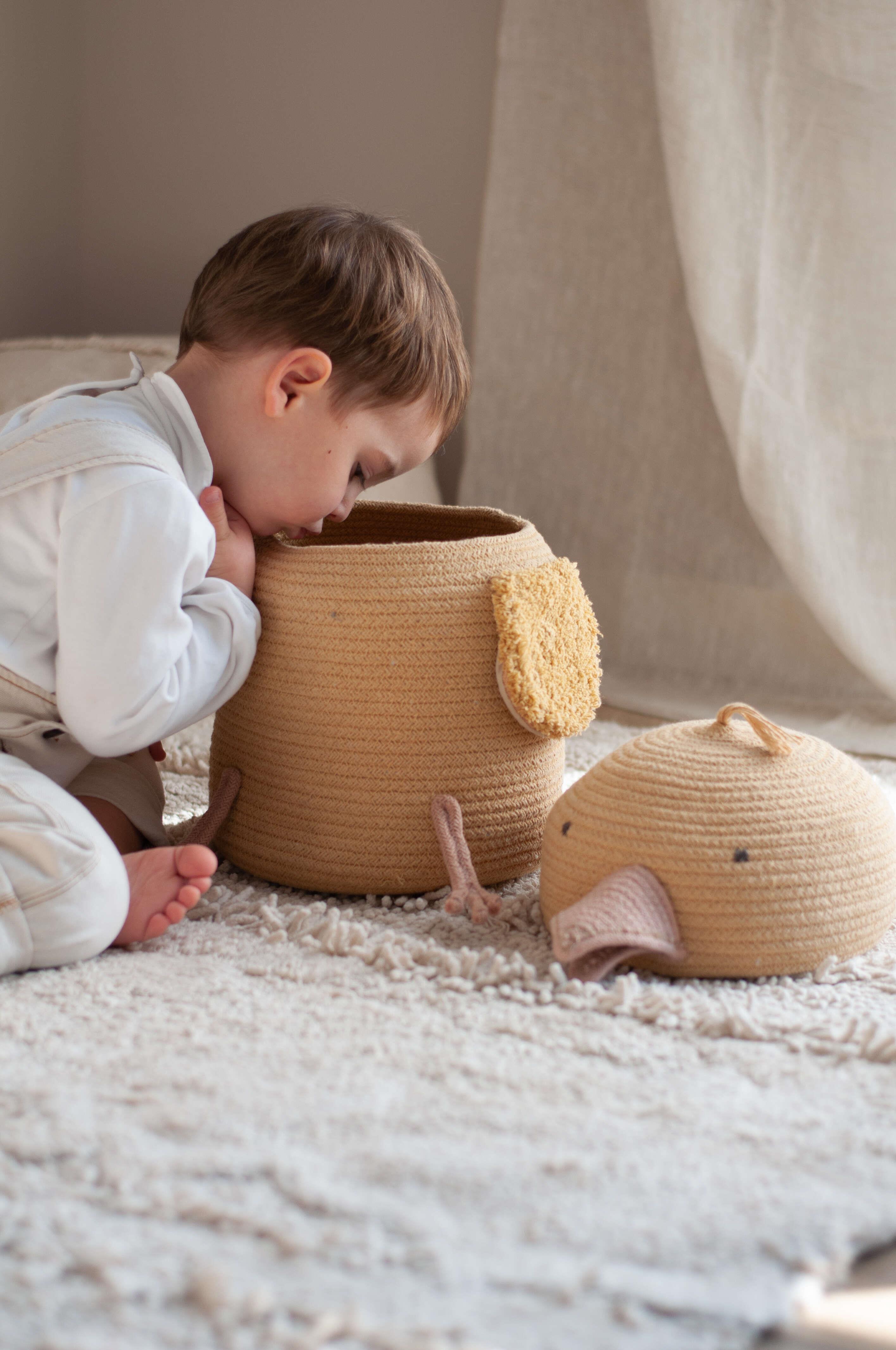 Sepet, Chicken Charlie