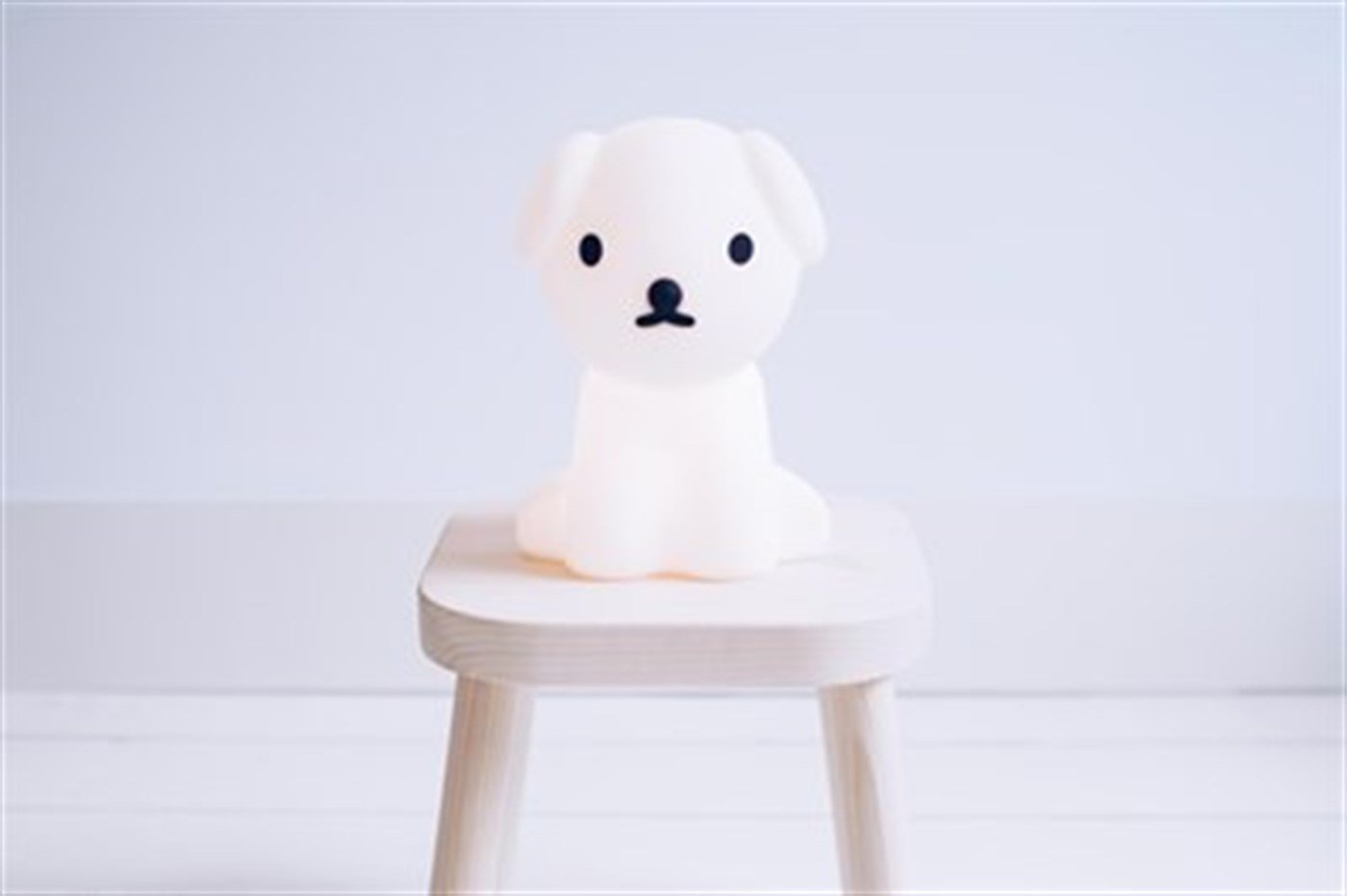 Snuffy Lamba First Light