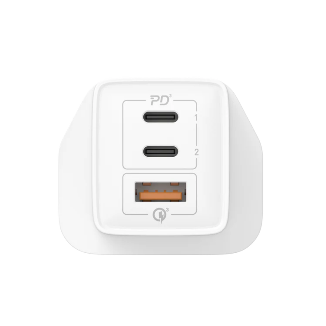 Momax OnePlug 3-Port GaN 67W Şarj Cihazı Beyaz