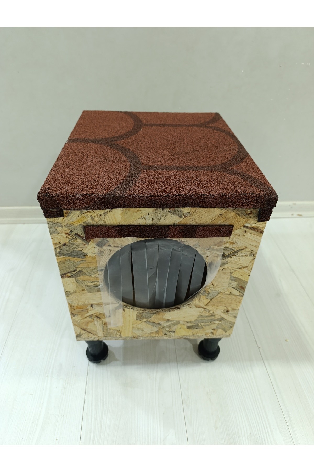 Msay Şıngıl Çatılı Küçük Boy Kedi Barınağı 30x36x30 cm Sokak Kedileri İçin Kedi Barınağı, Kedi Kulübesi Monteli Teslimat