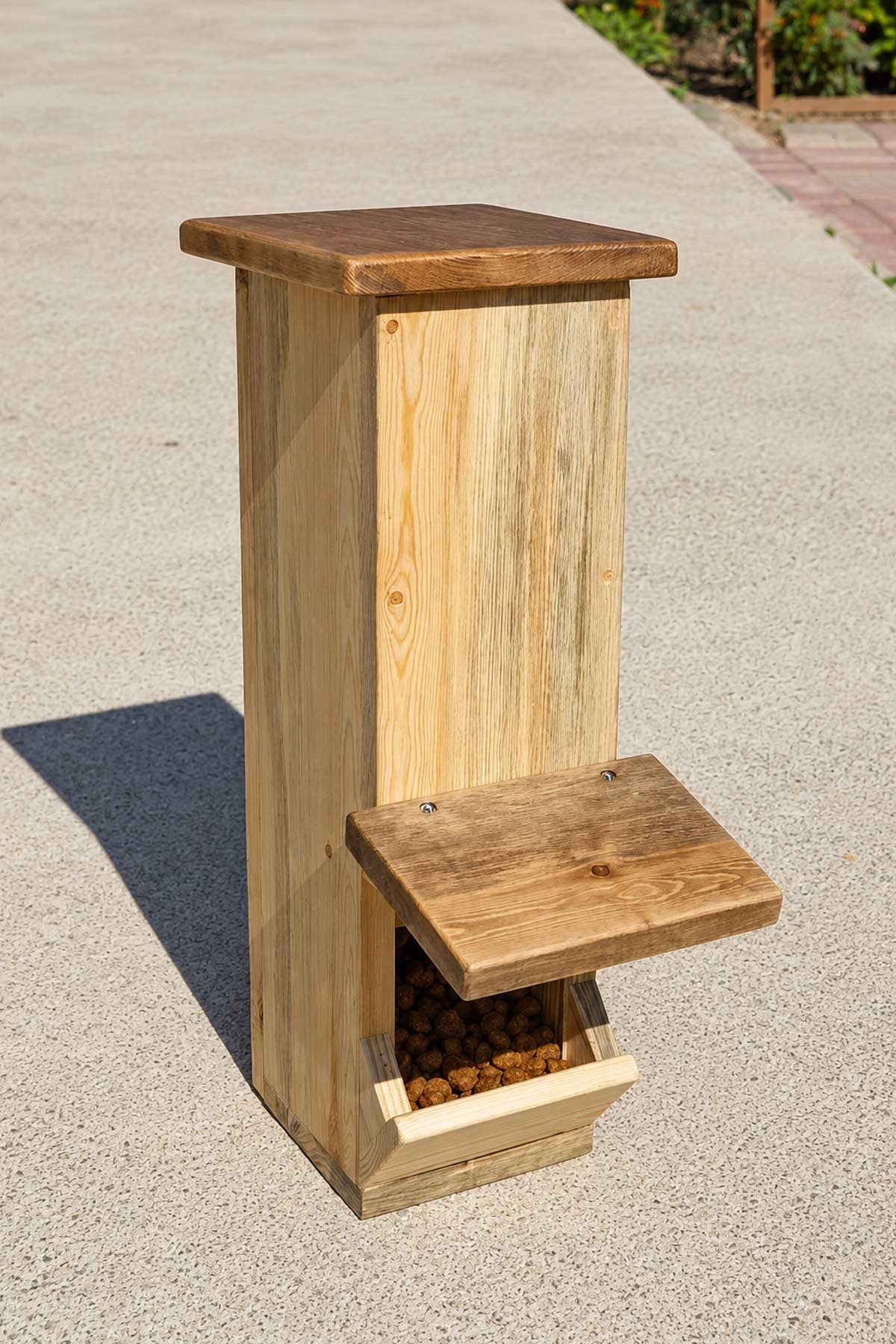 Narım Kedi Mama İstasyonu Ahşap – Su Geçirmez İç ve Dış Mekan Mama Standı 50x20x20 cm