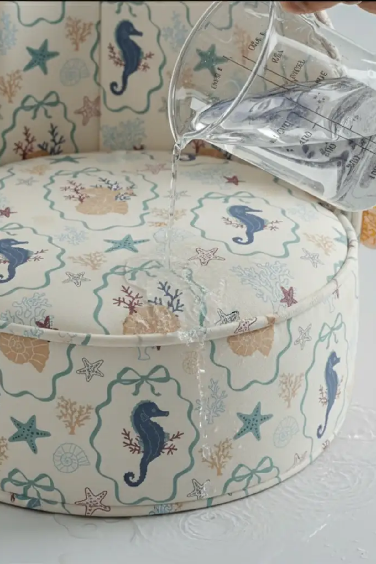 Reyo MiniCozy Reefe Taşınabilir Çocuk Bebek Koltuğu, 1-5 Yaş Ergonomik Çocuk Sandalyesi, Hafif, Sıvı İtici ve Silinebilir Kumaş, Taşınabilir Sandalye