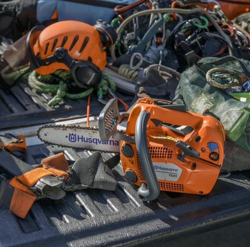 Husqvarna T525 Ağaç Kesme Makinesi