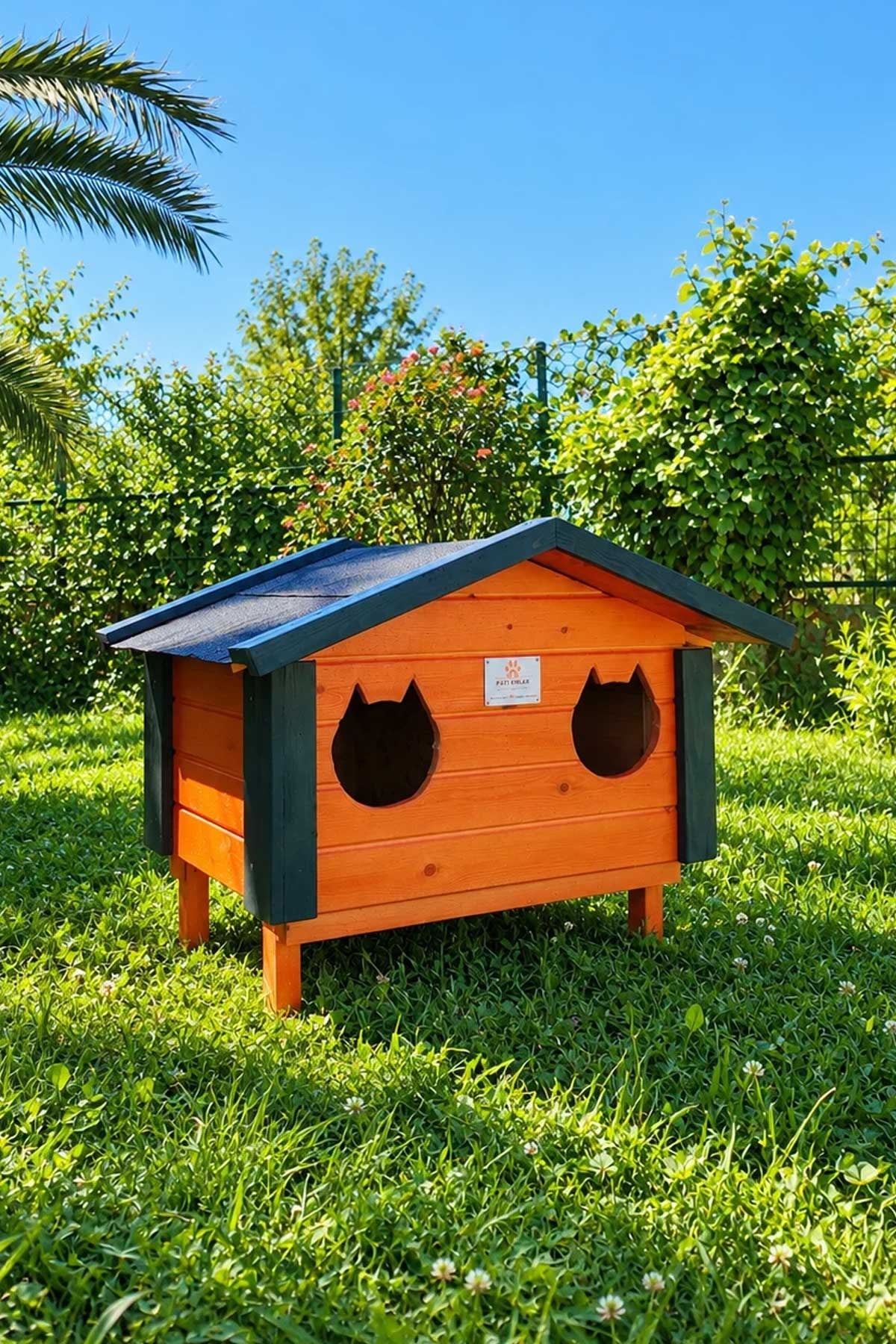 Pati Emlak 2'li Ahşap Kedi Evi, Su Geçirmez Şıngıl Çatılı, Dış Mekan Kedi Barınağı 70x60x50 cm – Kurulu Teslimat