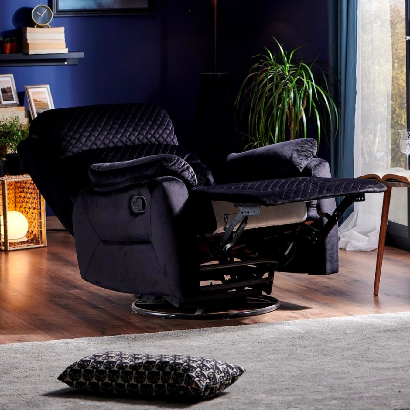 Niron Black Sallanan Dönen Ve Yatan Tv Koltuğu, Siyah