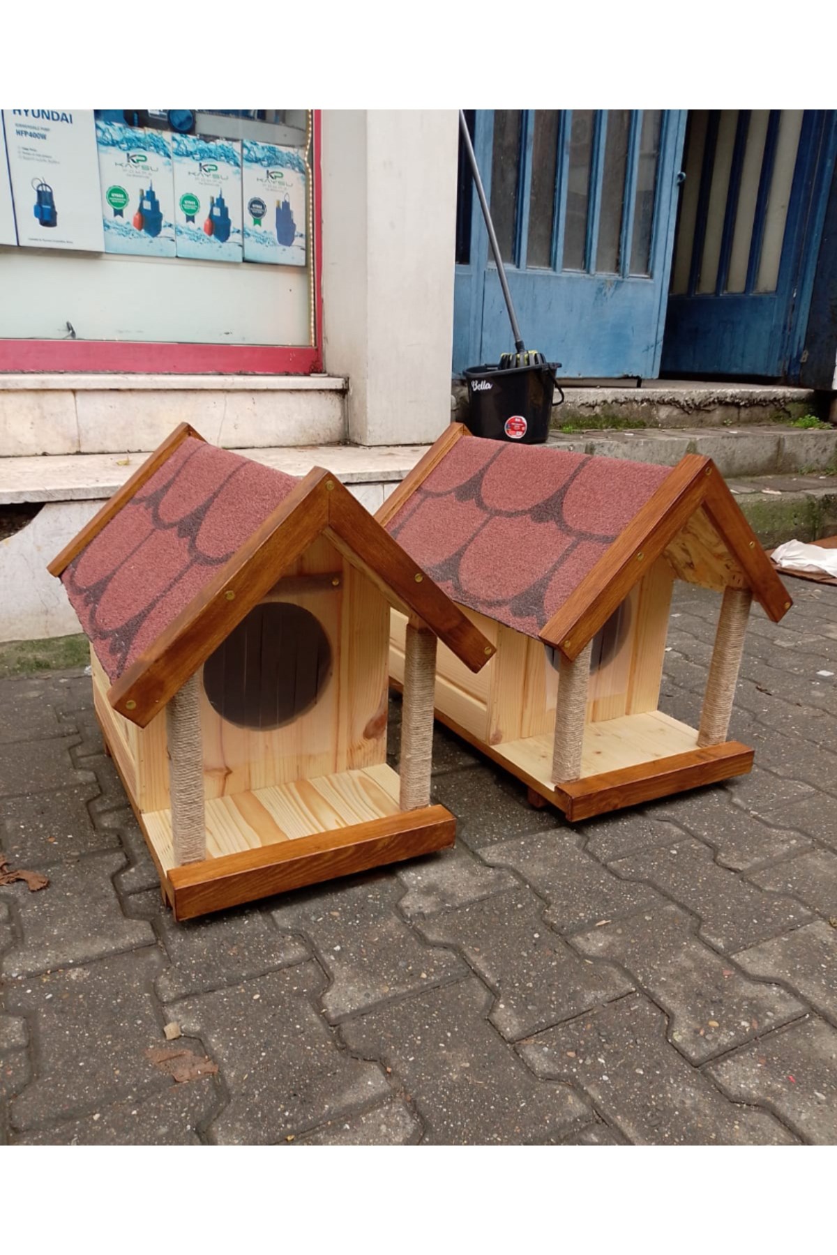 Narım Kedi Yuvası Tırmalamalı Kedi Evi Özel Üretim 60x52x35 cm Monteli Teslimat