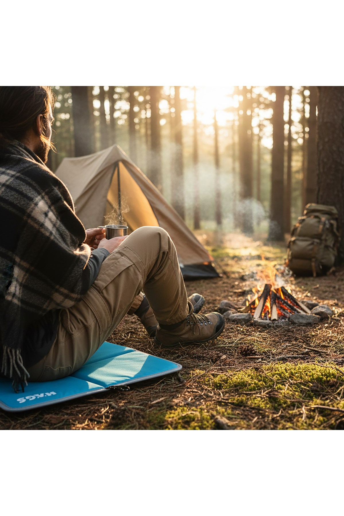 Haegs Outdoor Oturma Minderi, Kamp Matı, Yürüyüş, Stadyum ve Seyahat İçin Katlanabilir Su Geçirmez Oxford Kumaş Termal Oturma Minderi - Açık Mavi