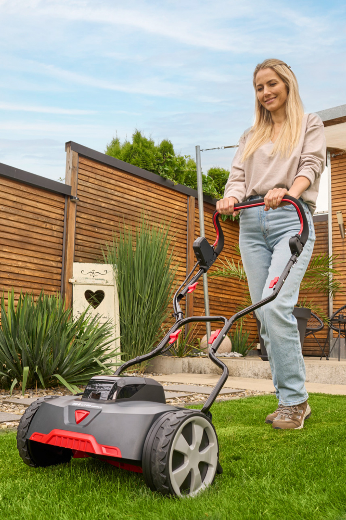 AL-KO 114.176 Razor Cut 38.6 Li HM Comfort Akülü Silindir Çim Biçme Makinesi