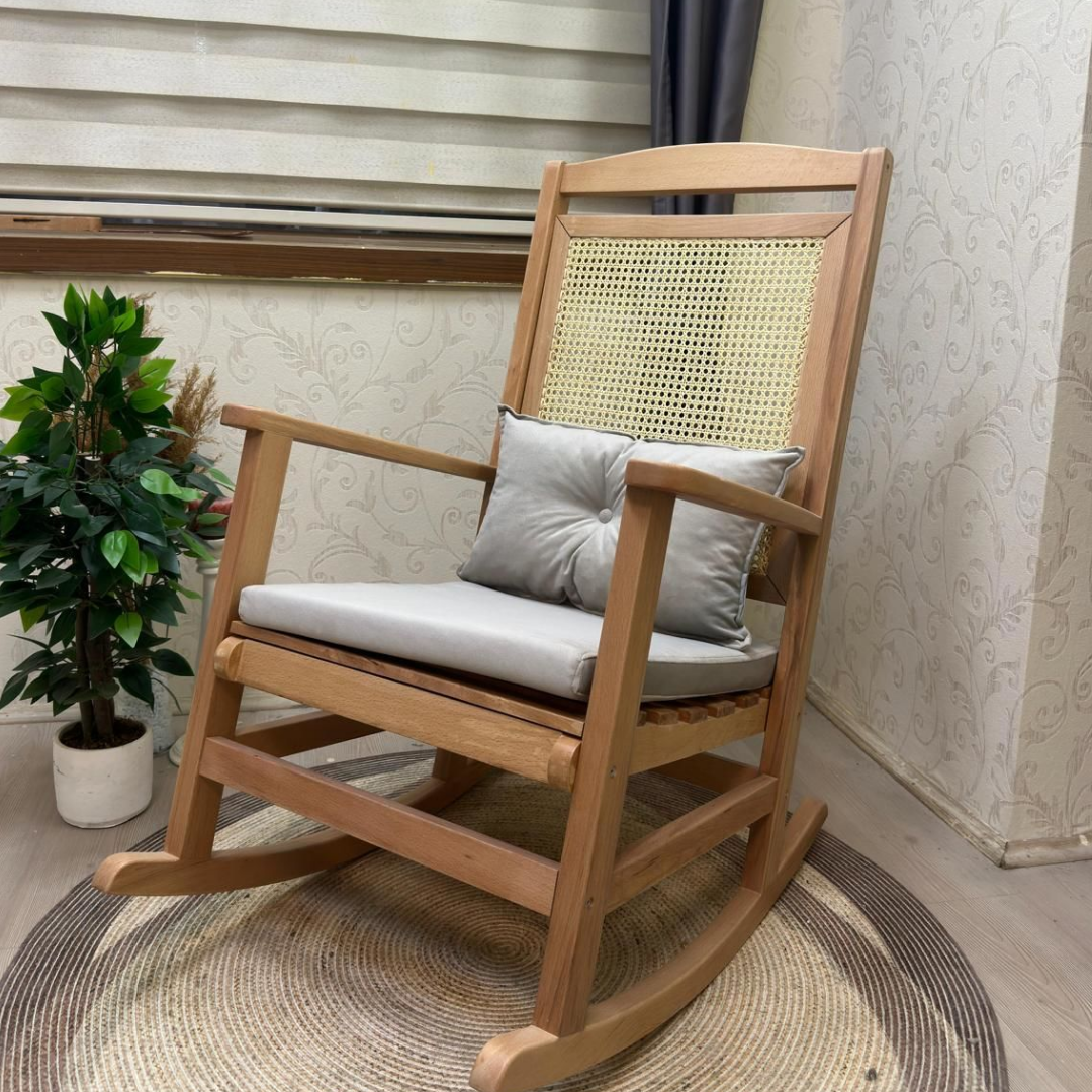 Asedia Veranda Naturel Krem Minderli Hasırlı Sallanan Sandalye Hazeranlı Dinlenme Koltuğu