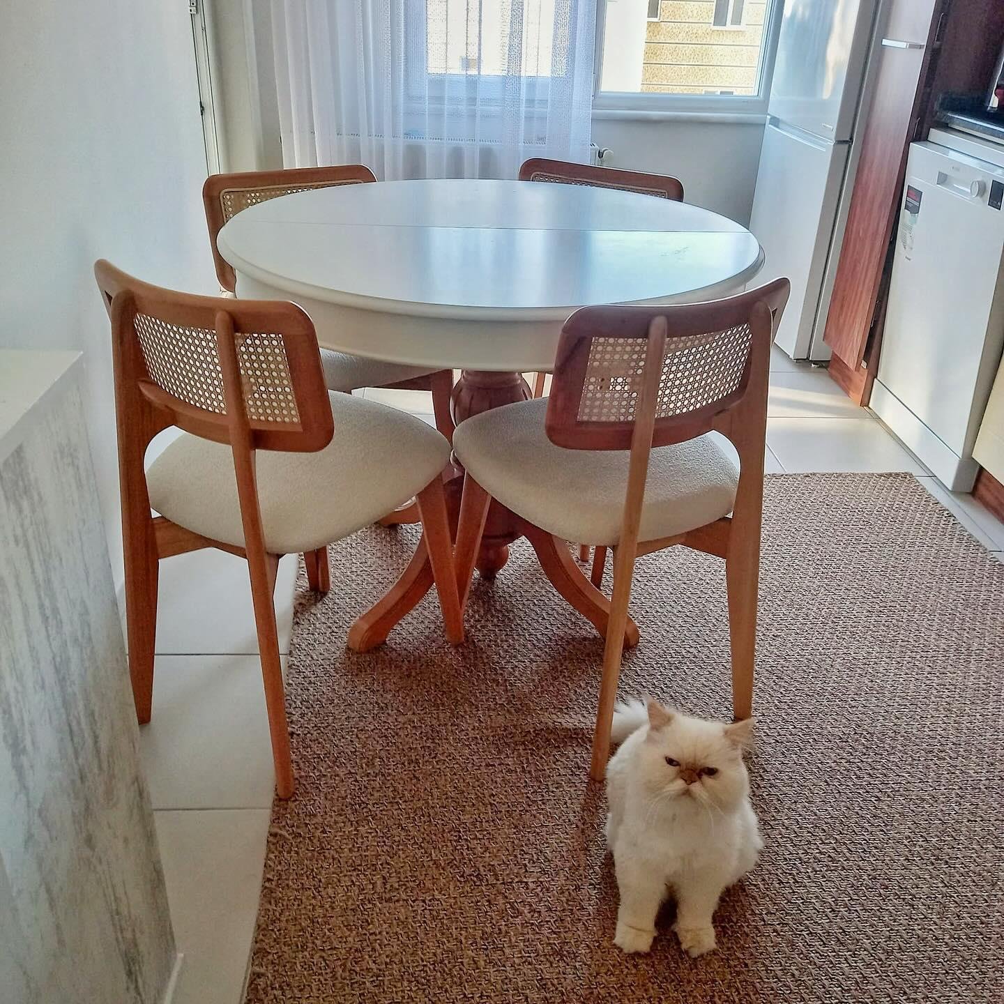 Reyo 100cm Açılır Yuvarlak Baba Ayaklı Masa Naturel-Beyaz