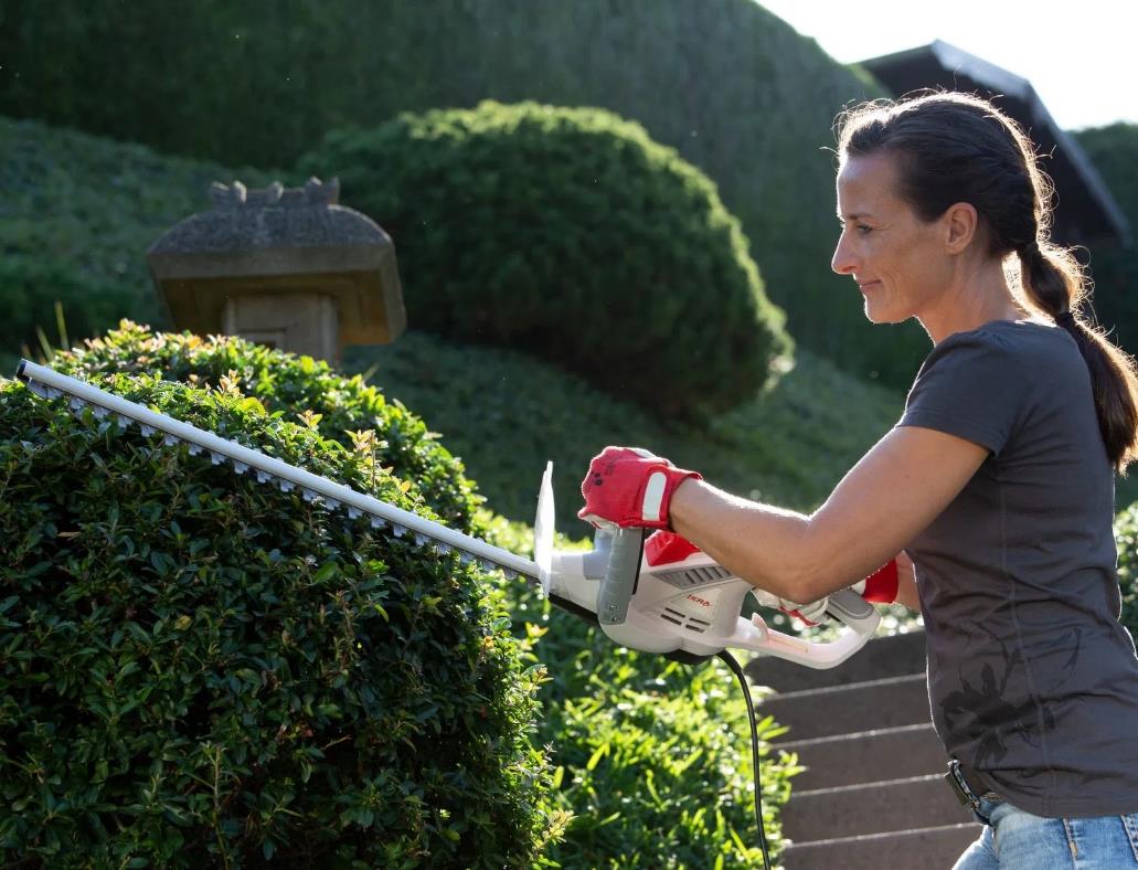 Ikra 43224910 IHT 550 Elektrik Motorlu Çit Kesme Makinası