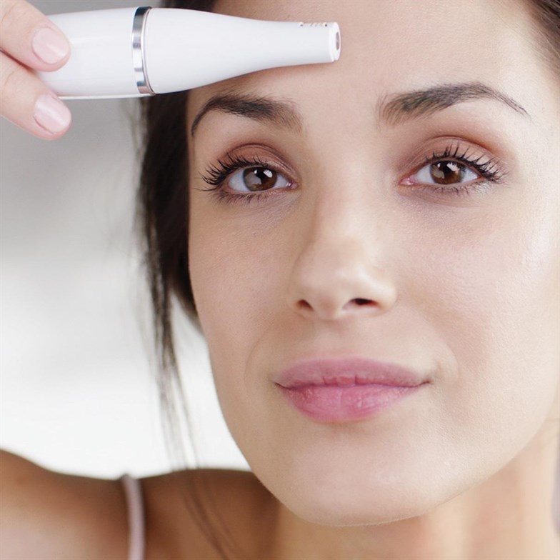 Braun FaceSpa Pro 911 Şarjlı Yüz Epilatörü 3'ü 1 Arada Epilasyon ve Cilt Bakım Seti