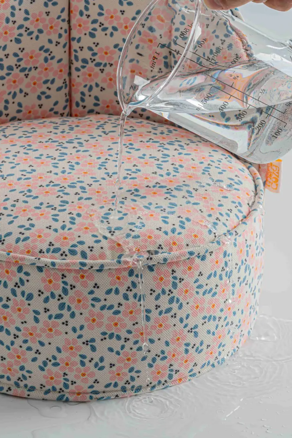 Reyo MiniCozy Bloom Taşınabilir Çocuk Bebek Koltuğu, 1-5 Yaş Ergonomik Çocuk Sandalyesi, Hafif, Sıvı İtici ve Silinebilir Kumaş, Taşınabilir Sandalye