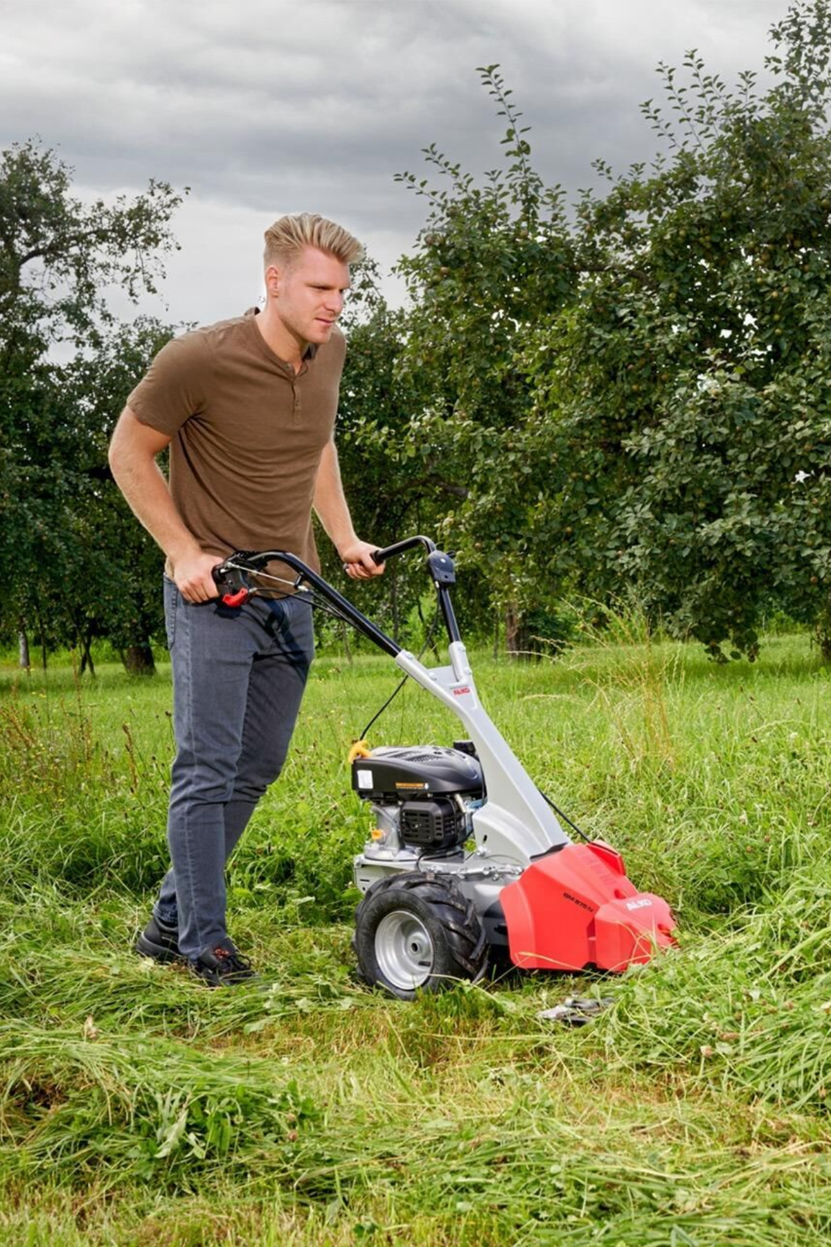 Al-ko 114.098 BM 875 IV 4 Hp Çayır Biçme Makinesi