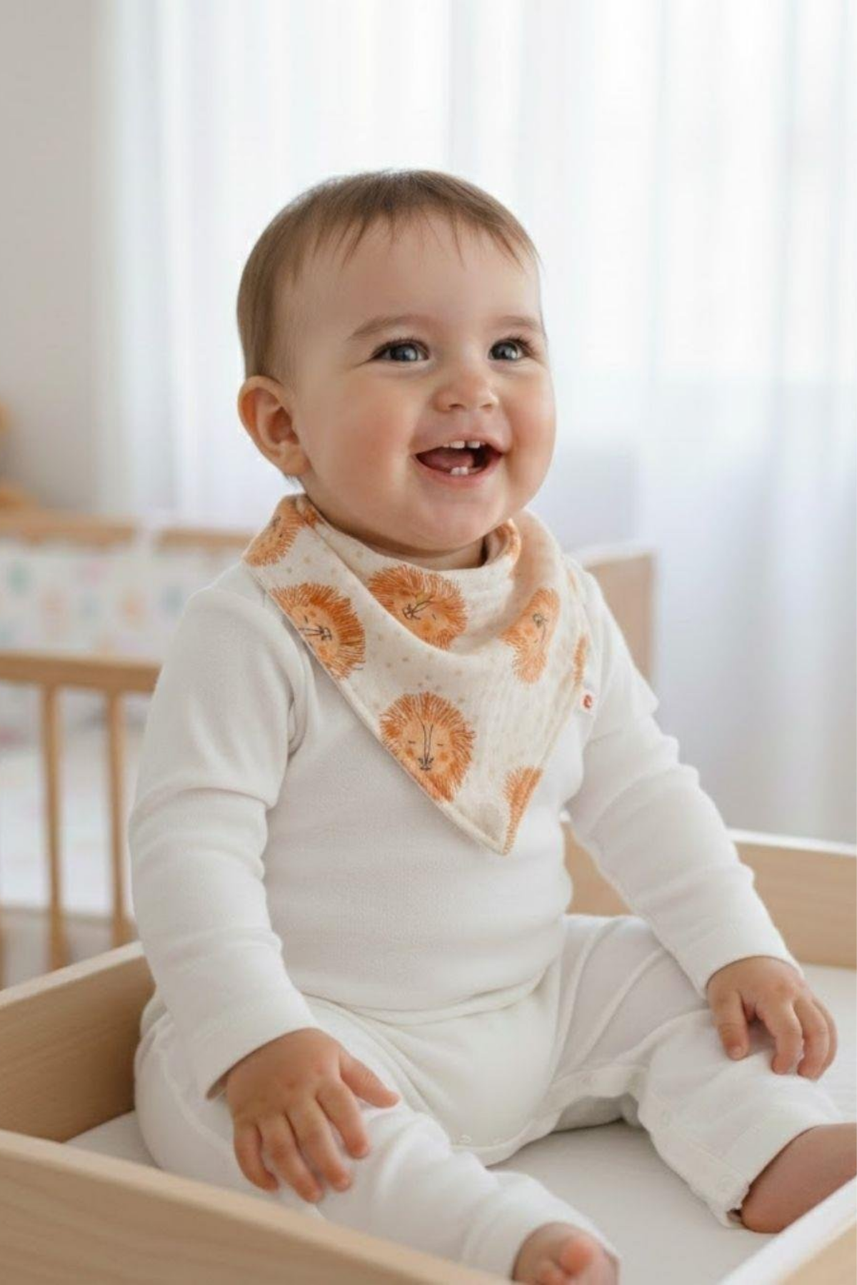 Reyo Beberotti 3'lü Müslin Bebek Önlük Fular Seti - Aslan, Dinozor ve Güneş, %100 Pamuk Müslin Kumaş, Emici, Nefes Alabilen, Ayarlanabilir Çıtçıtlı Bebek Önlüğü