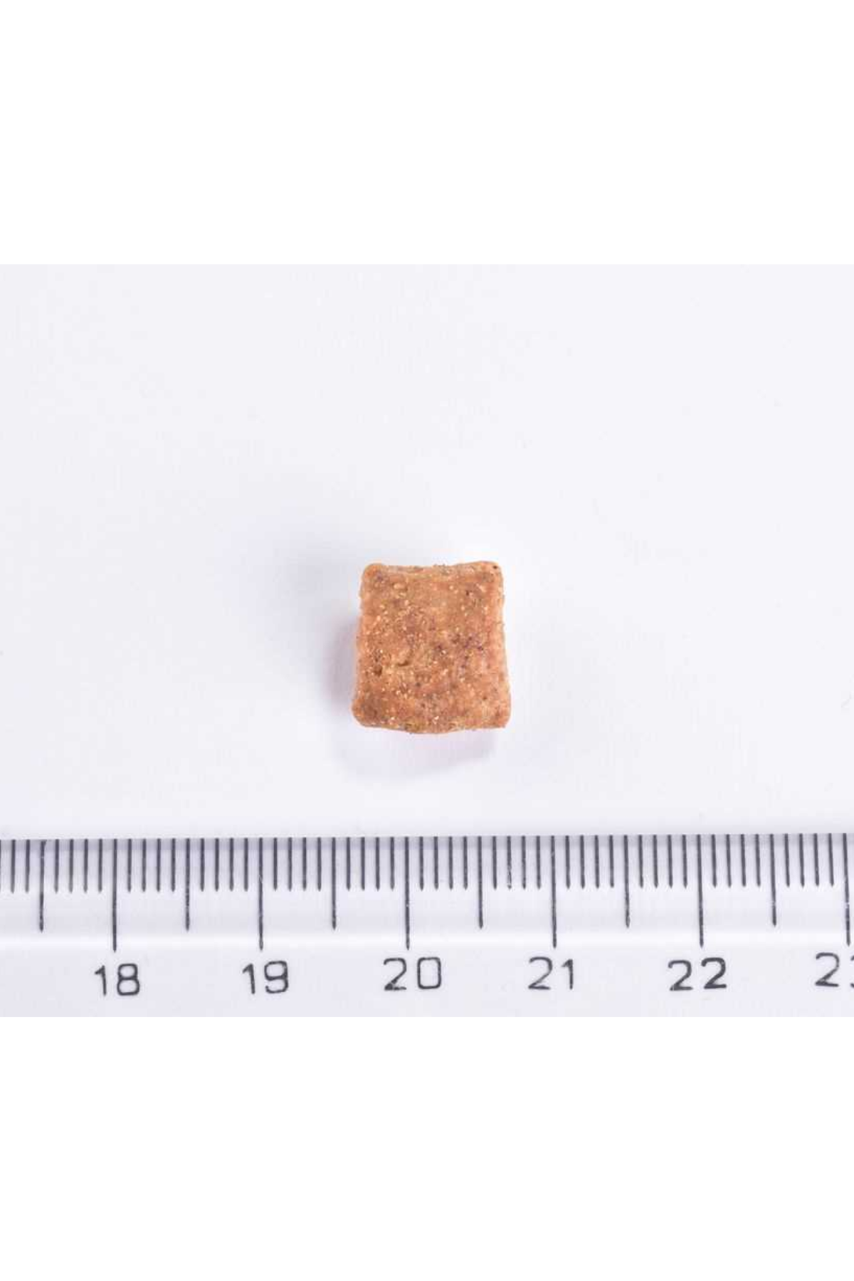 Brit Care Hypo-Allergenic Üriner Sistem Sağlığı için Tahılsız Kısırlaştırılmış Kedi Maması 2kg