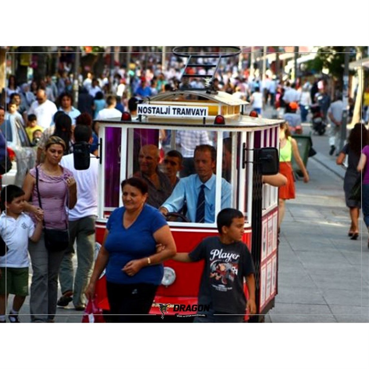 Dragon Nostalji Tramvayı - İstiklal - Nostaljik Tramvay
