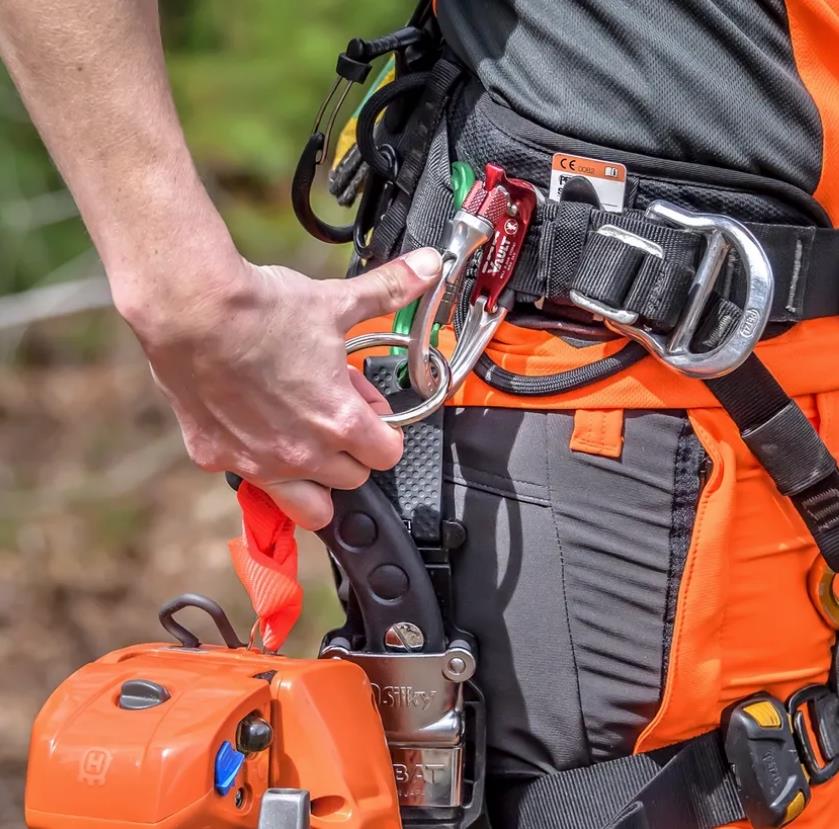 Husqvarna T525 Ağaç Kesme Makinesi