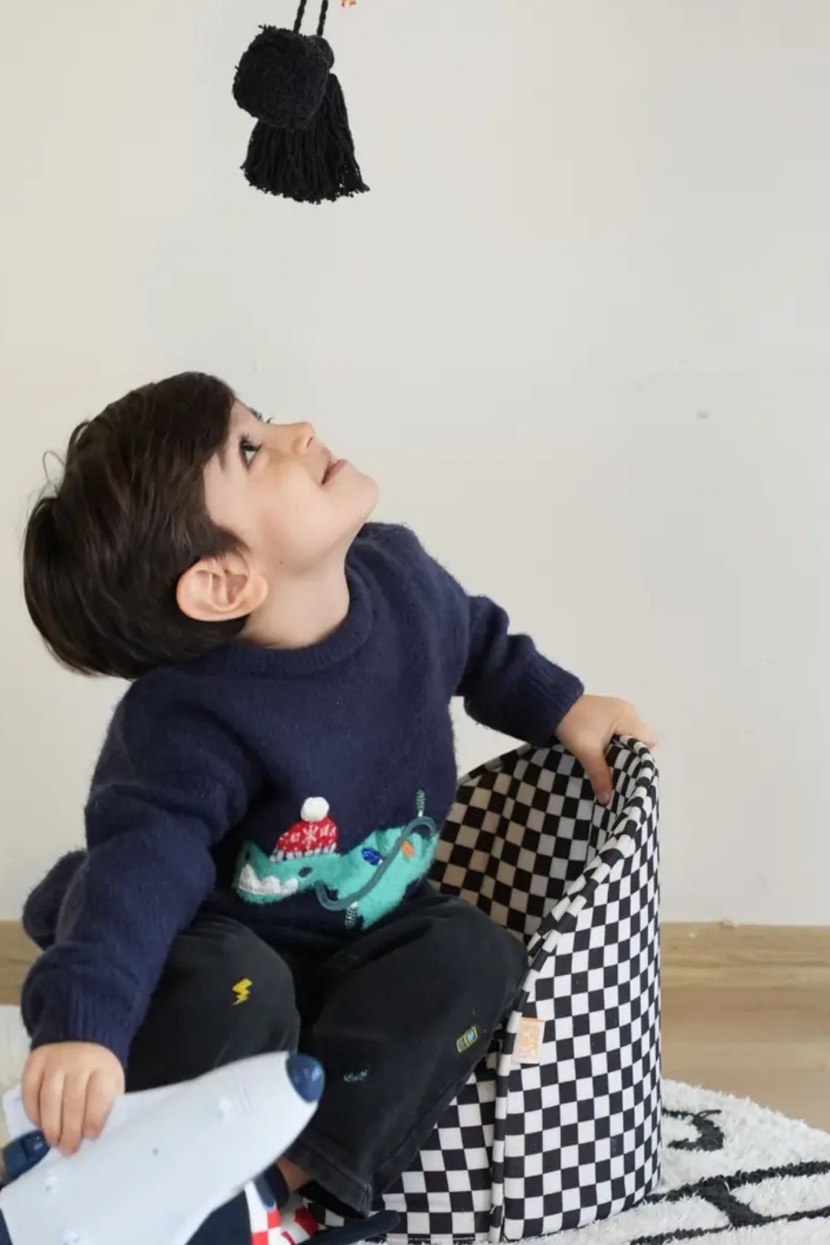 Reyo MiniCozy Stellar Taşınabilir Çocuk Bebek Koltuğu, 1-5 Yaş Ergonomik Çocuk Sandalyesi, Hafif, Sıvı İtici ve Silinebilir Kumaş, Taşınabilir Sandalye