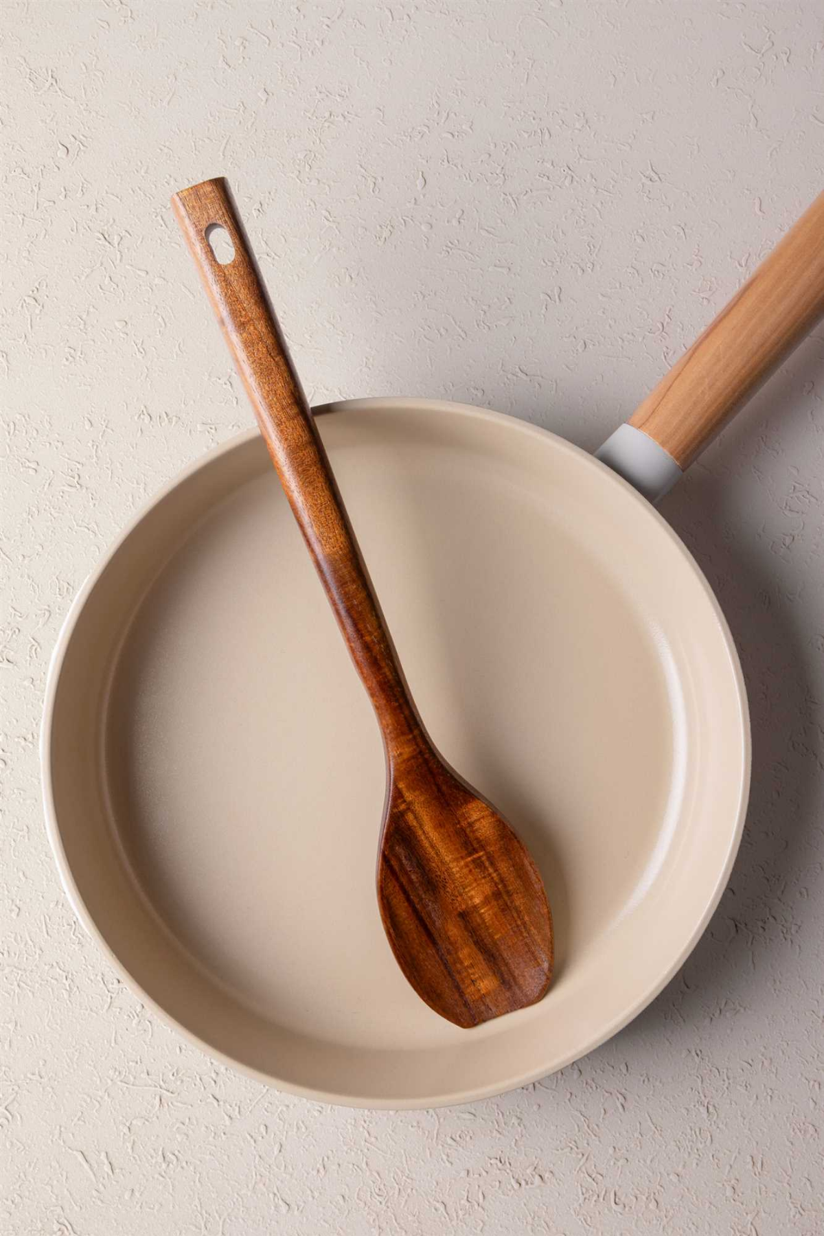 The Mia Natura Akasya Spatula 34x7 cm