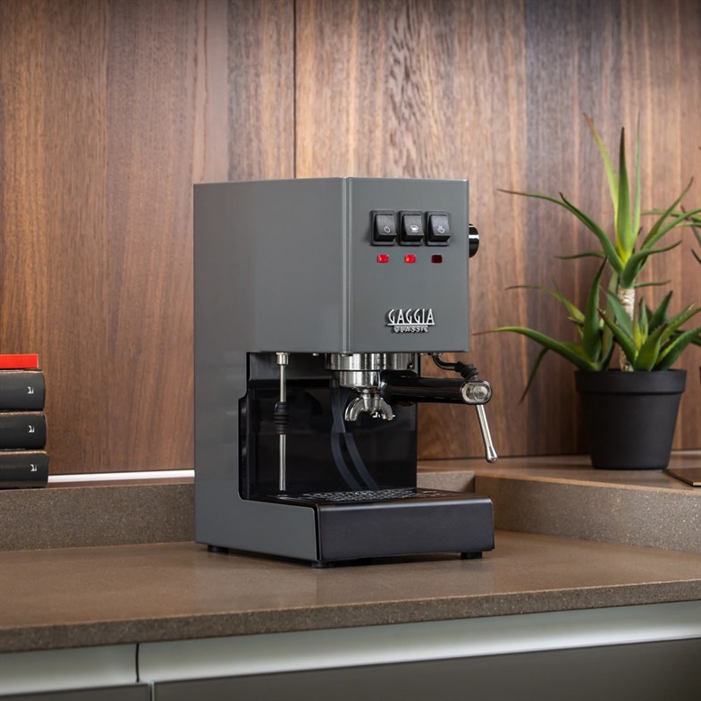 Gaggia RI9480/16 New Classic Pro Espresso Makinesi