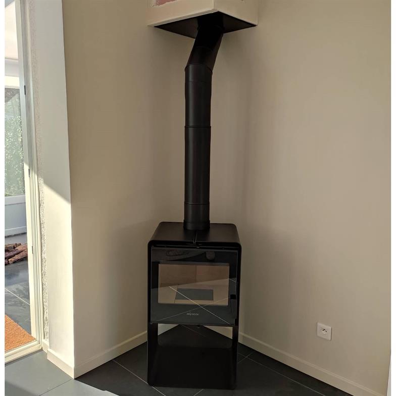 İnvicta Boree 7,5 KW Çelik Şömineli Odun Sobası