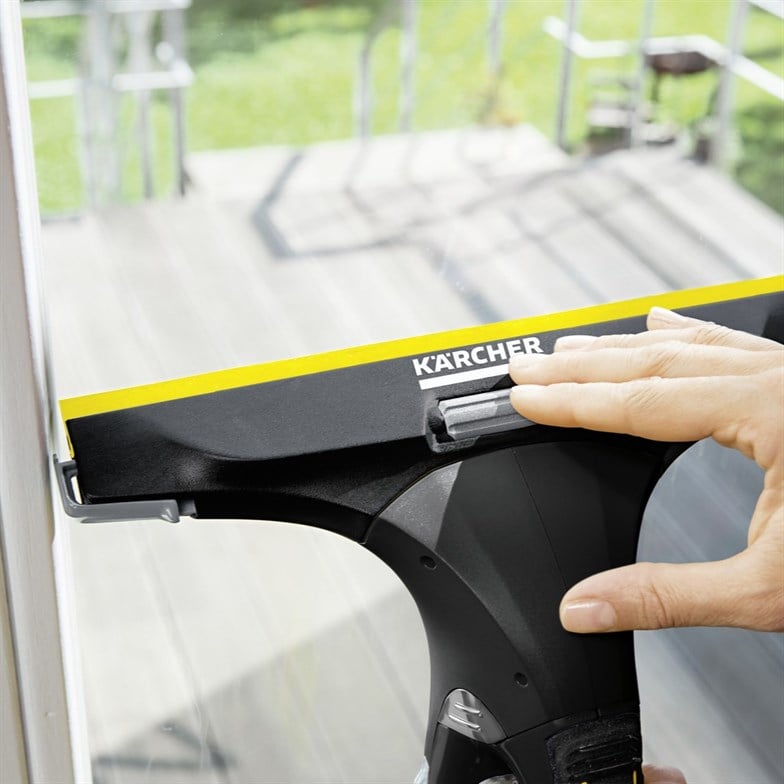 Karcher WV 5 Plus N Black Edition Cam Temizleme Makinası