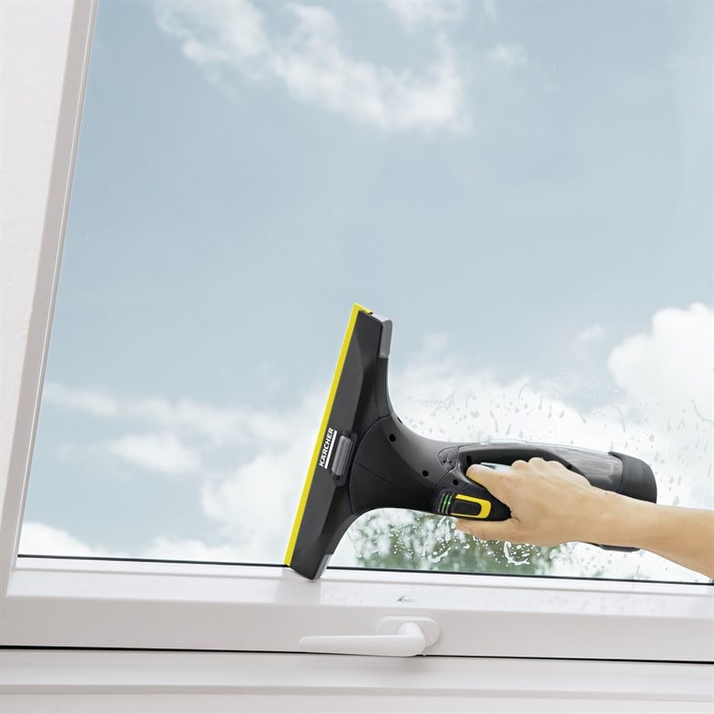 Karcher WV 5 Plus N Black Edition Cam Temizleme Makinası