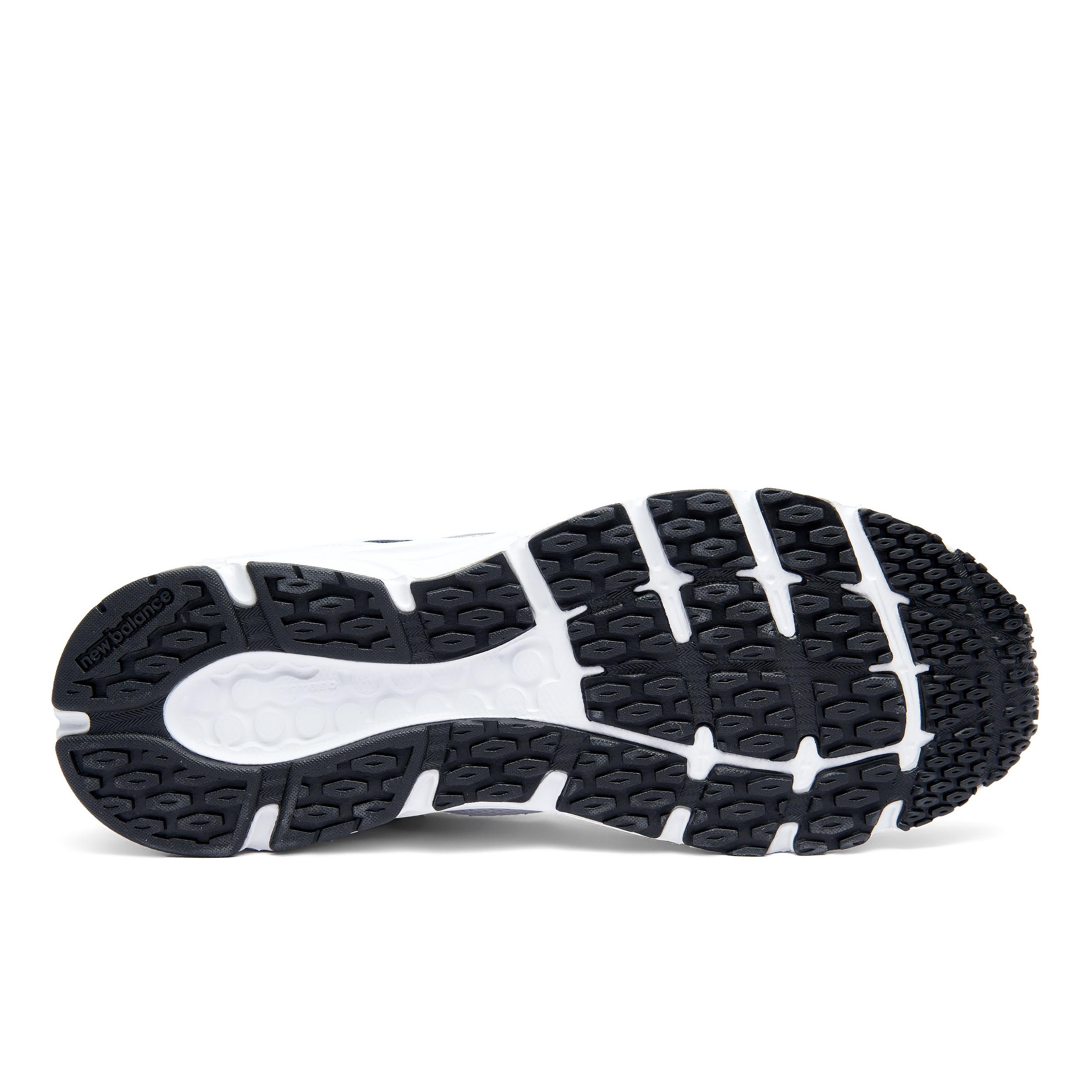 NB Unisex Performance Shoes