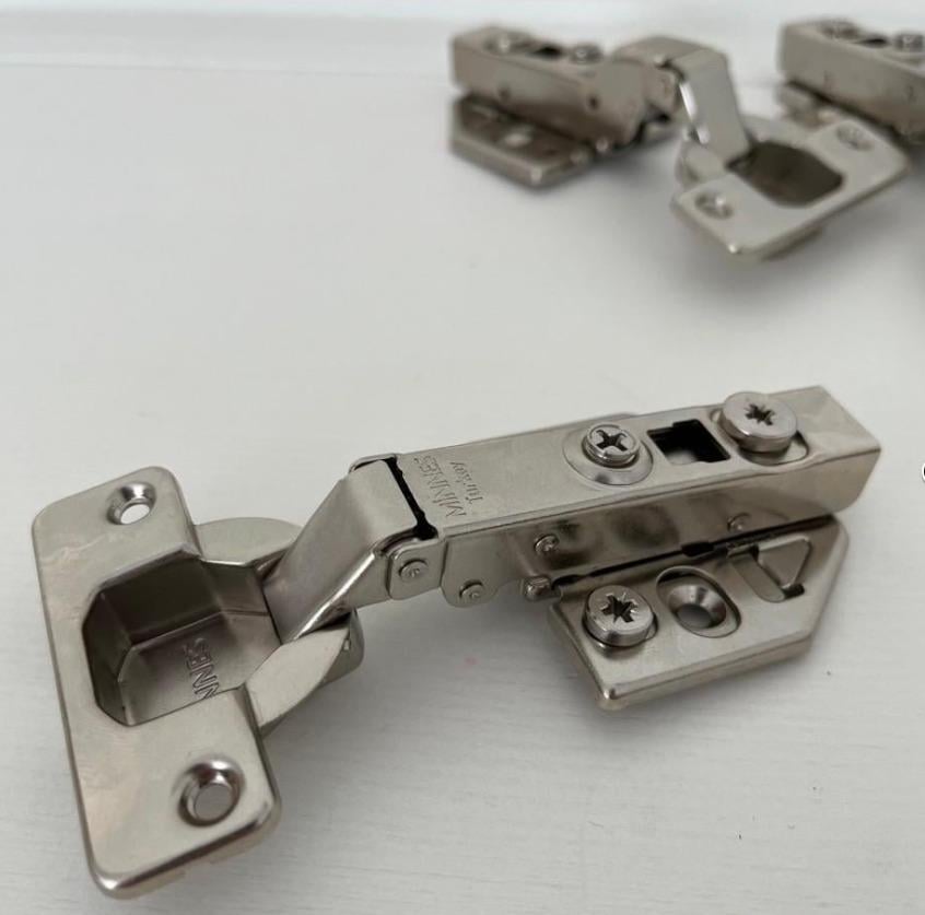 Minnes Mobilya 3D Frensiz Kapak Menteşesi