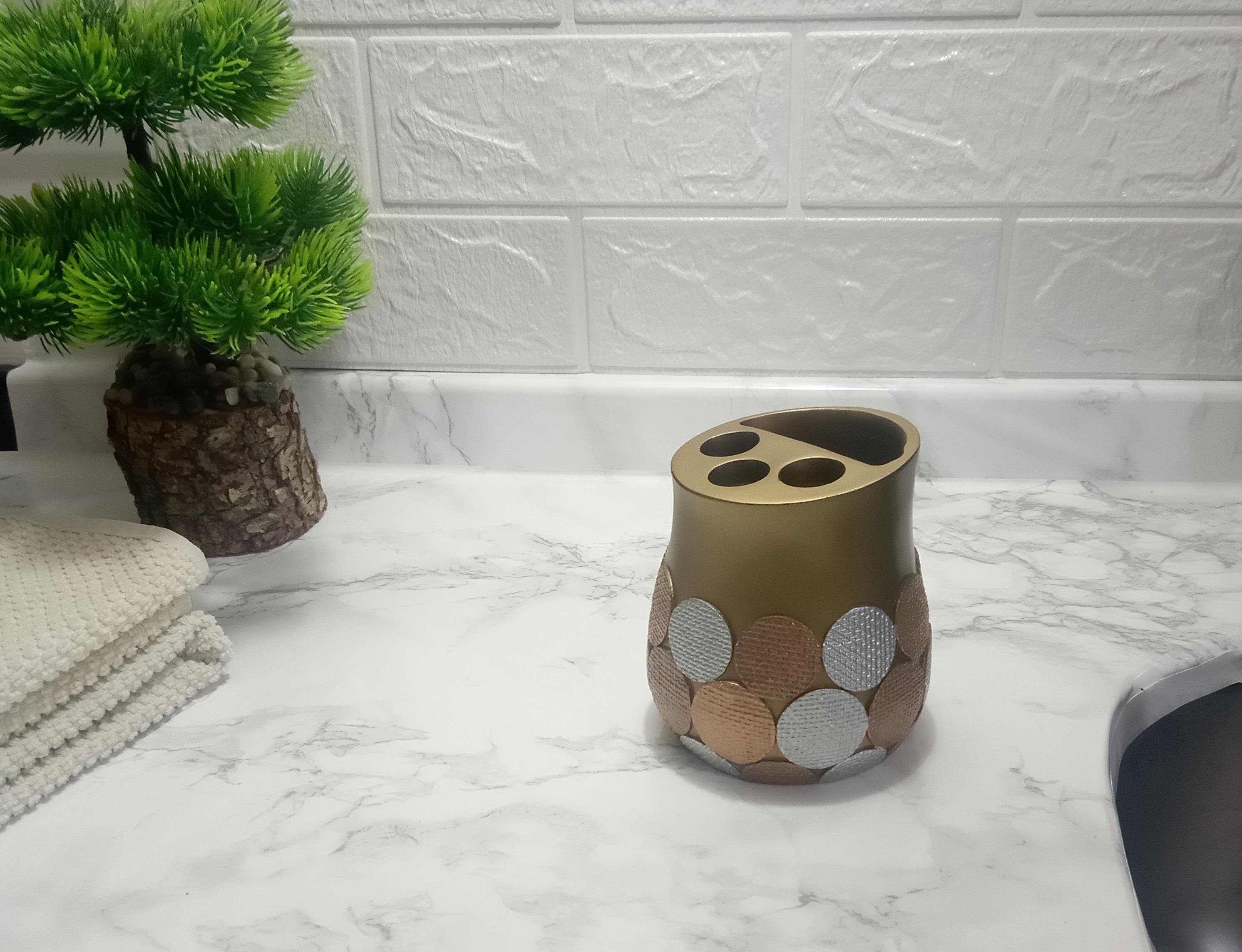 2 Adet Diş Fırçalık Altın Puanlı Poliresin 9X9X10Cm Banyo Seti  