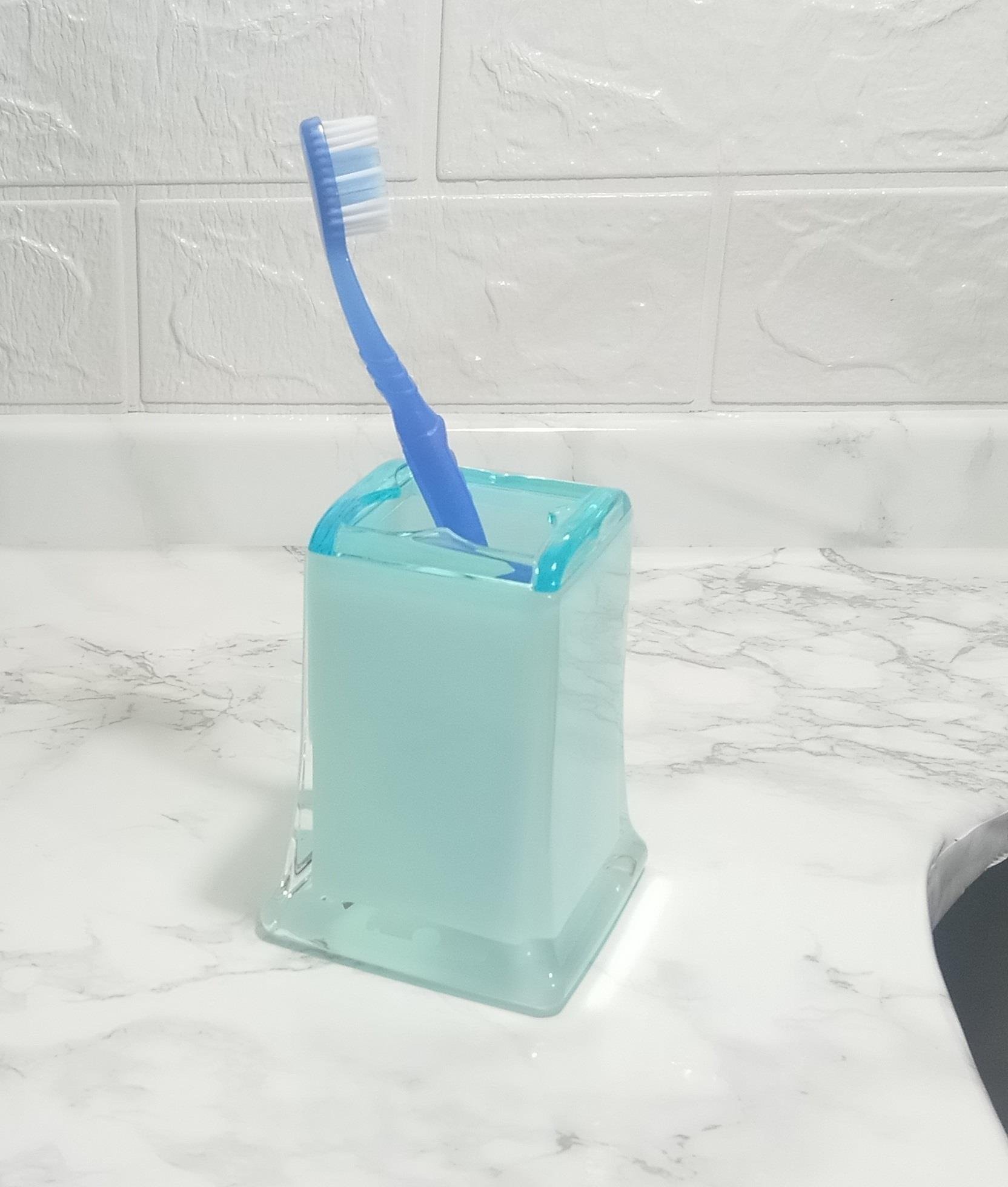 2 Adet Diş Fırçalık Buz Mavisi Akrilik 6X6X11Cm Banyo Seti  